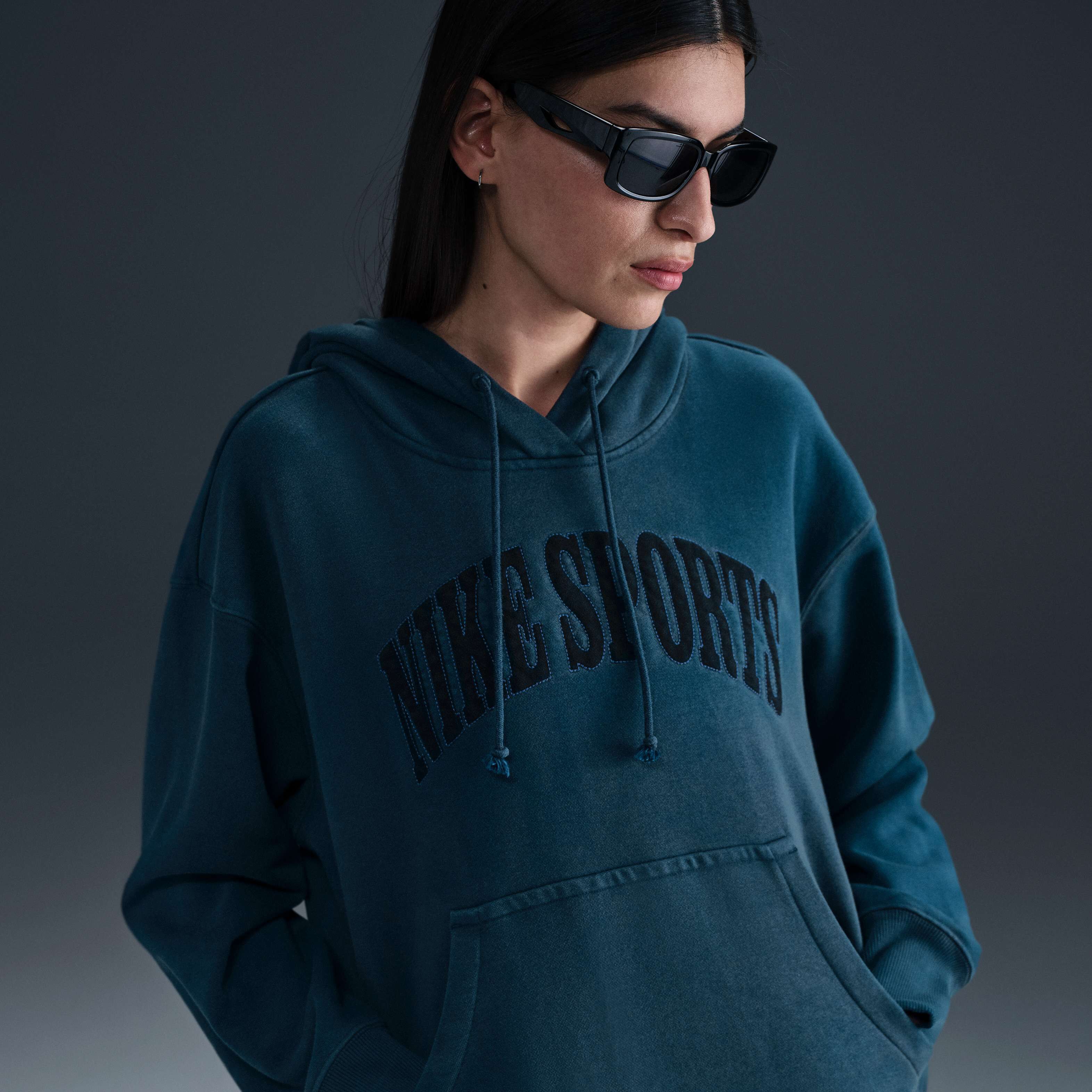 نايكي سبورتسوير فينيكس فليس image number 5