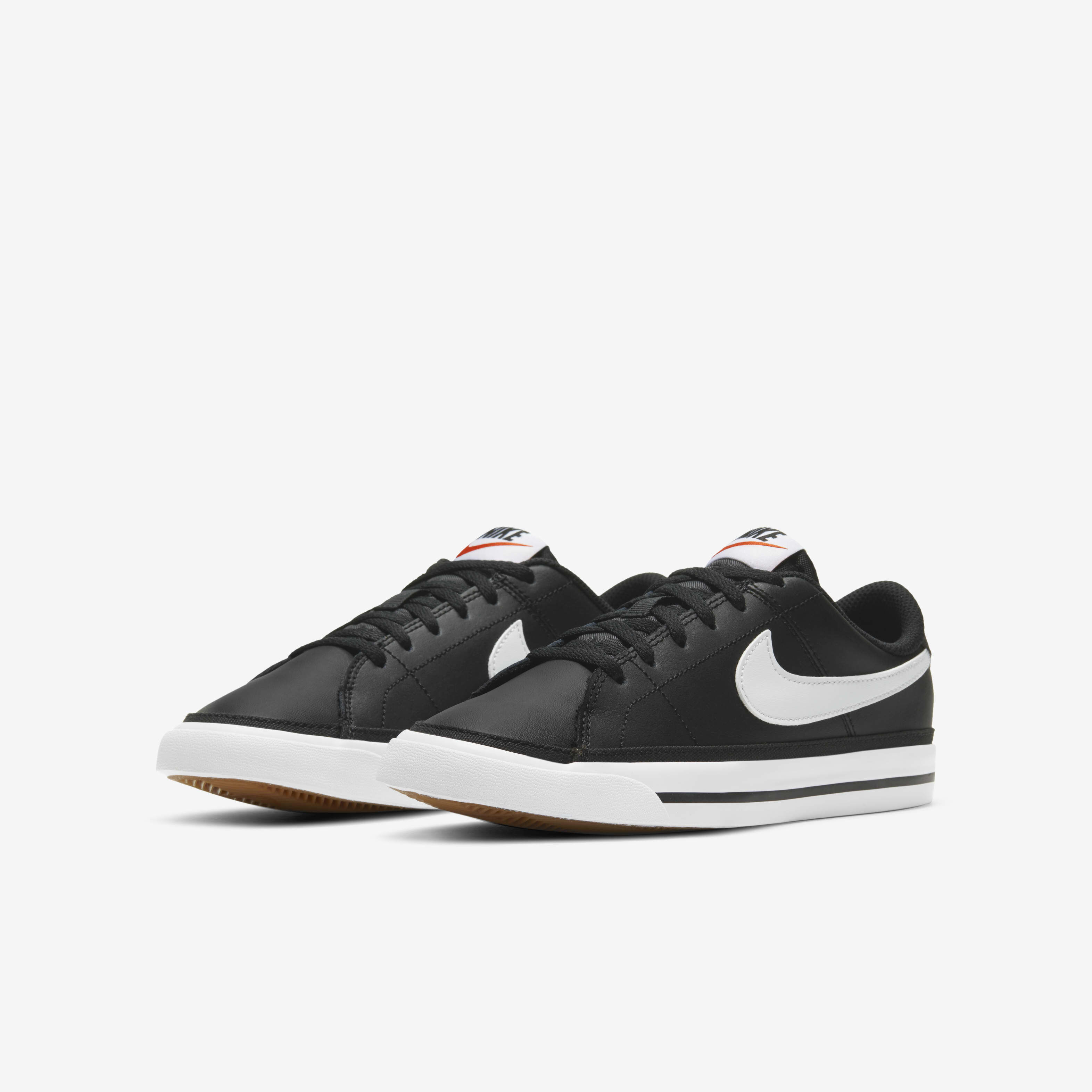 NikeCourt Legacy image number 4