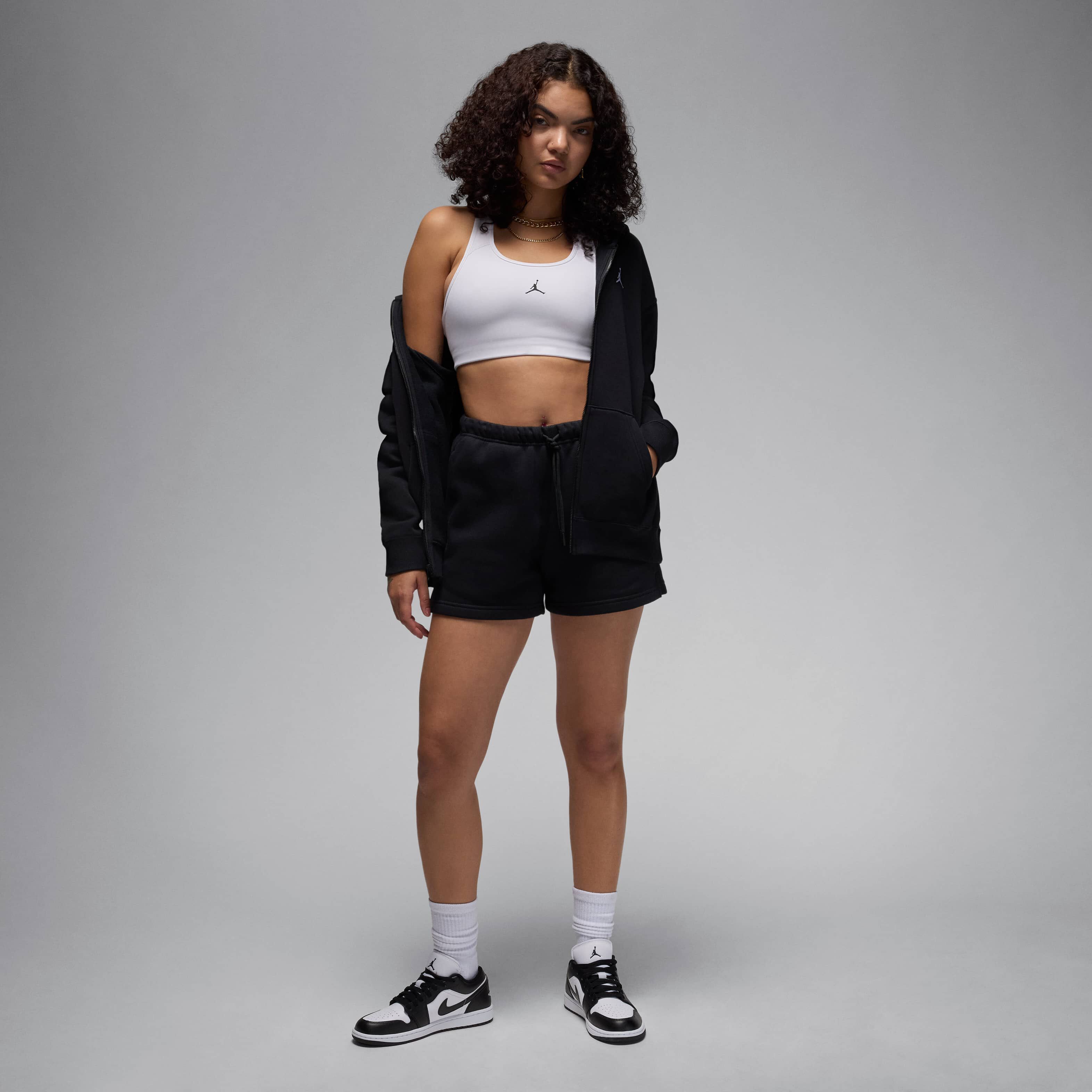 اير جوردن 1 لو image number 8