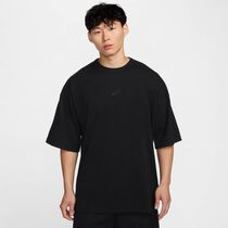 Nike Sportswear Premium Essentials