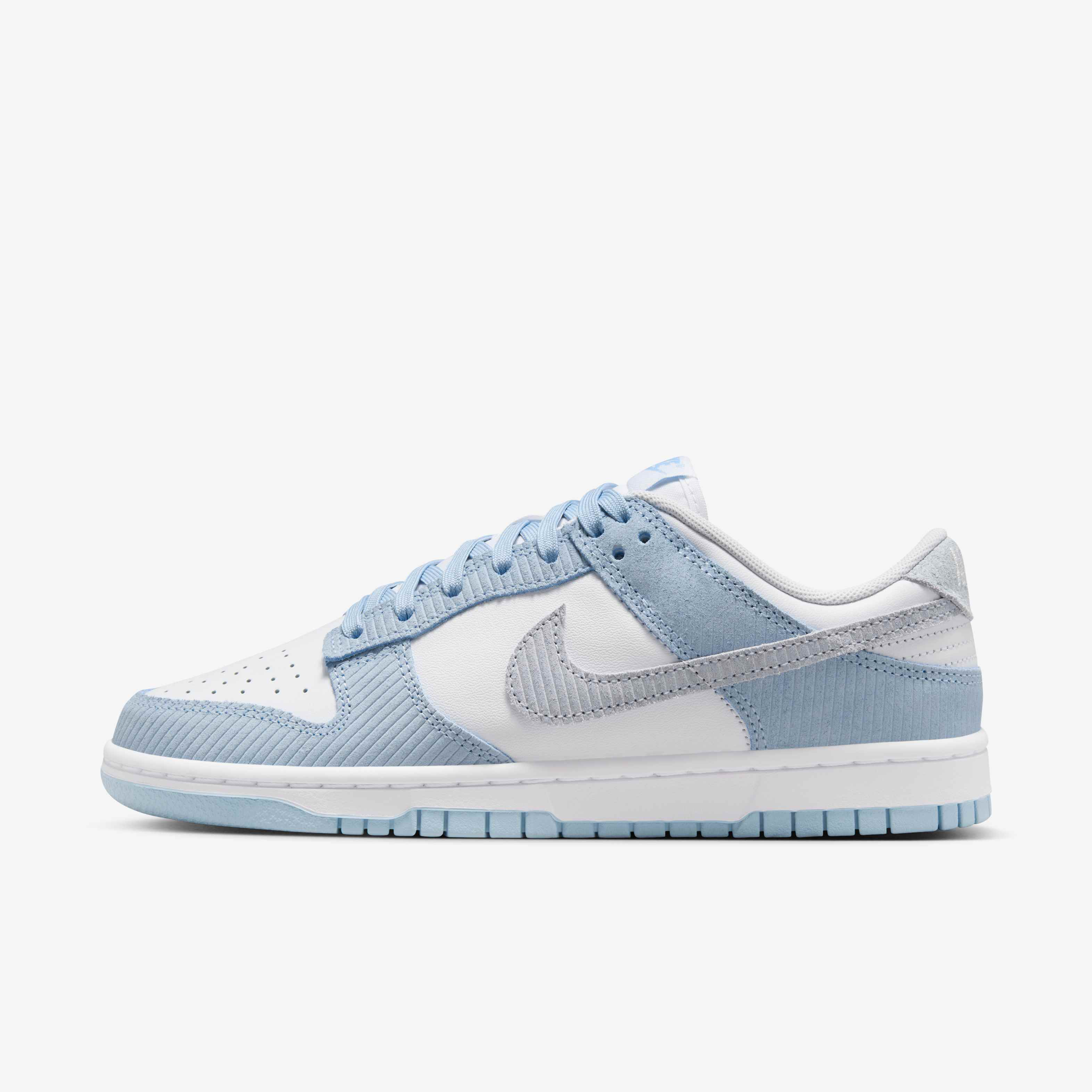 Nike Dunk Low image number 0