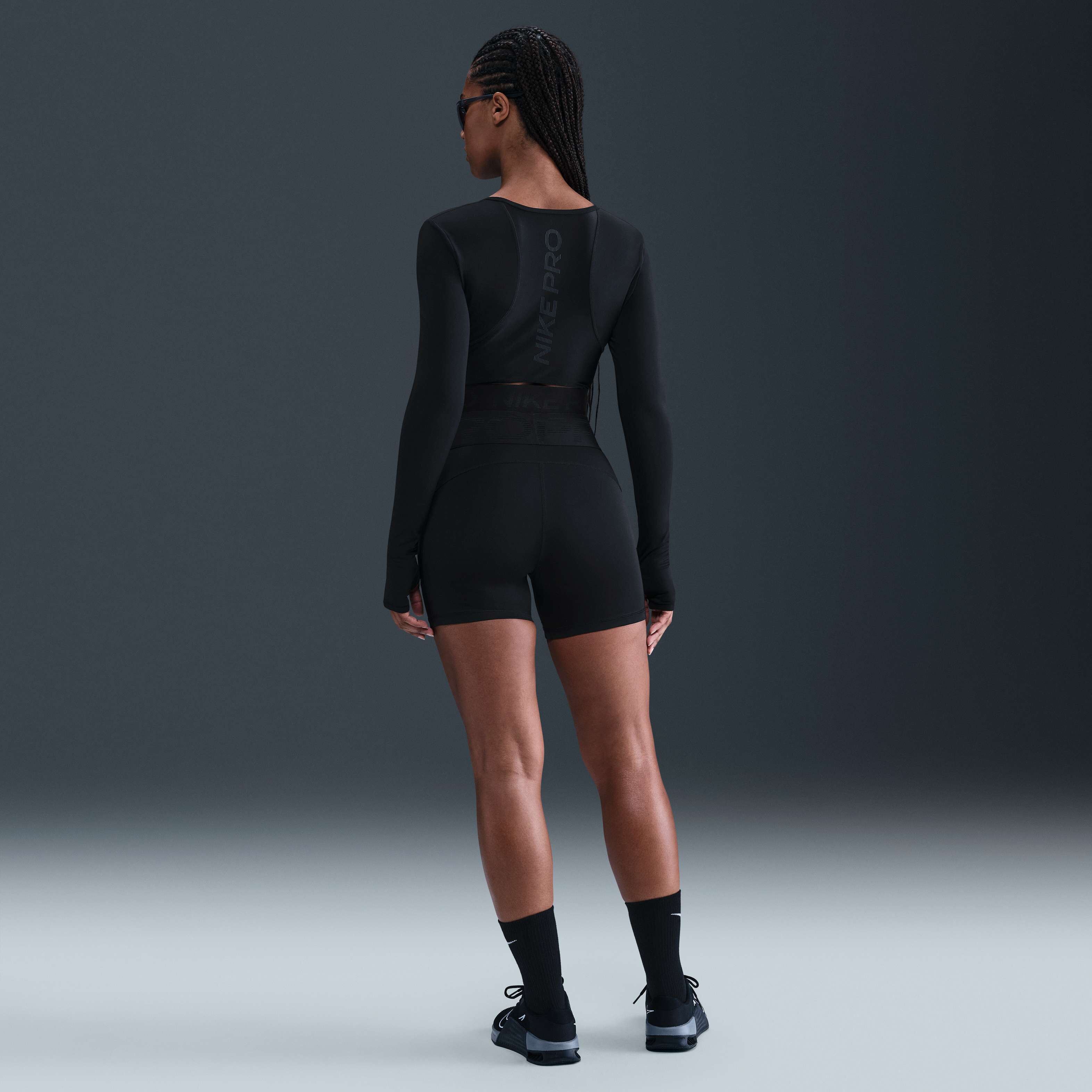 نايكي برو image number 4