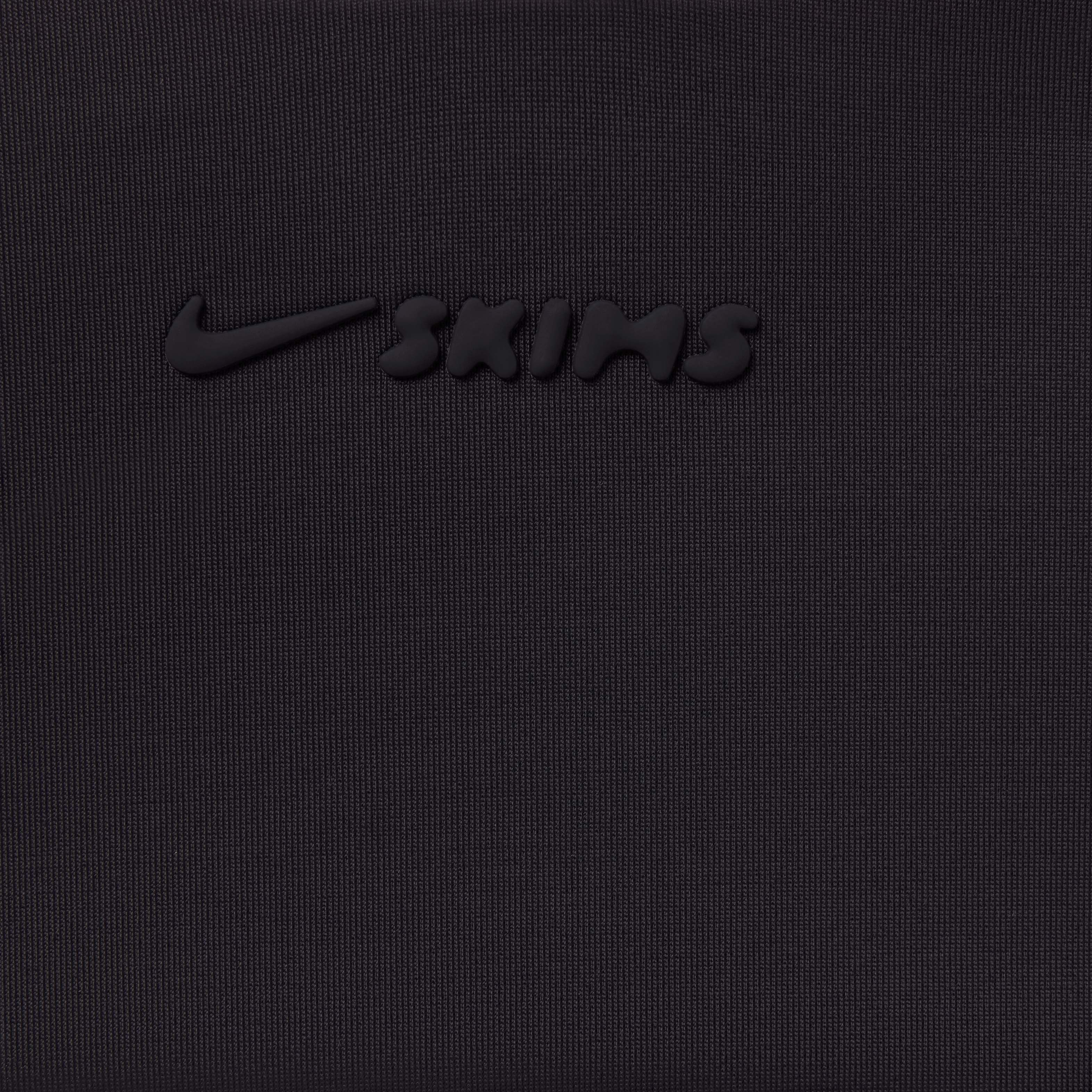 NikeSKIMS Satin Shine image number 6
