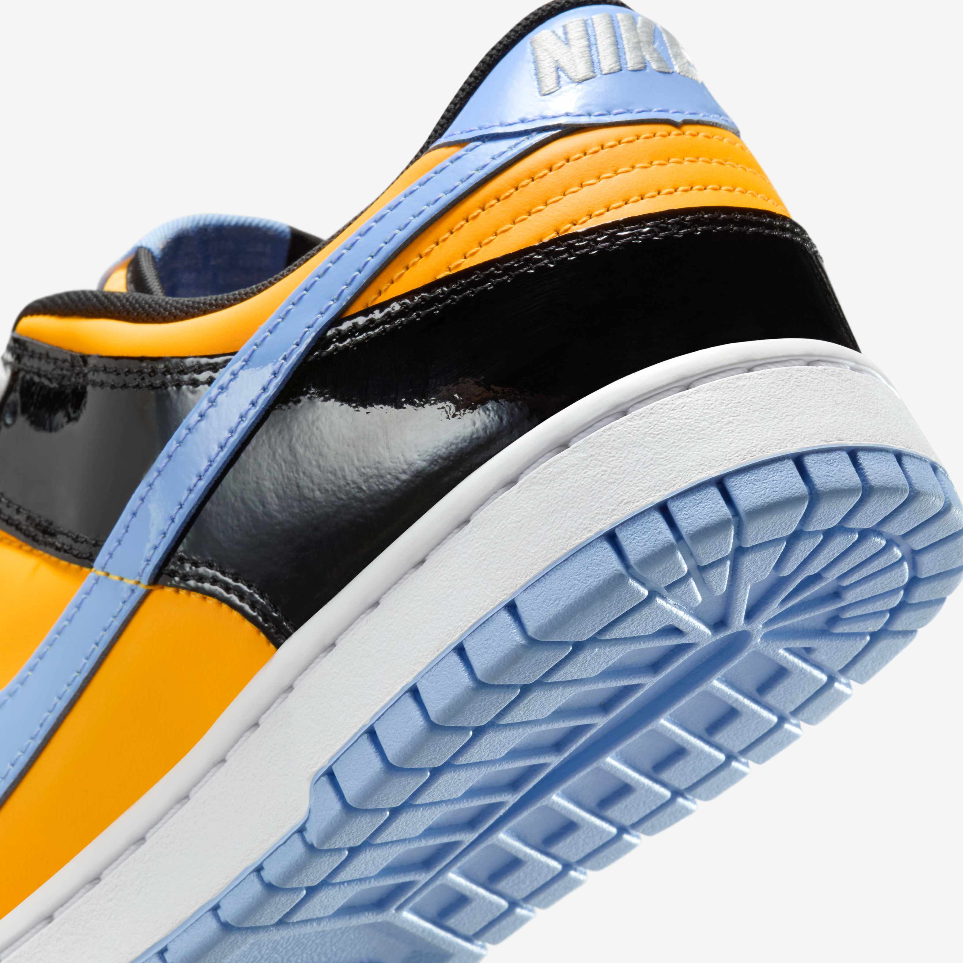 Nike Dunk Low Retro SE image number 7