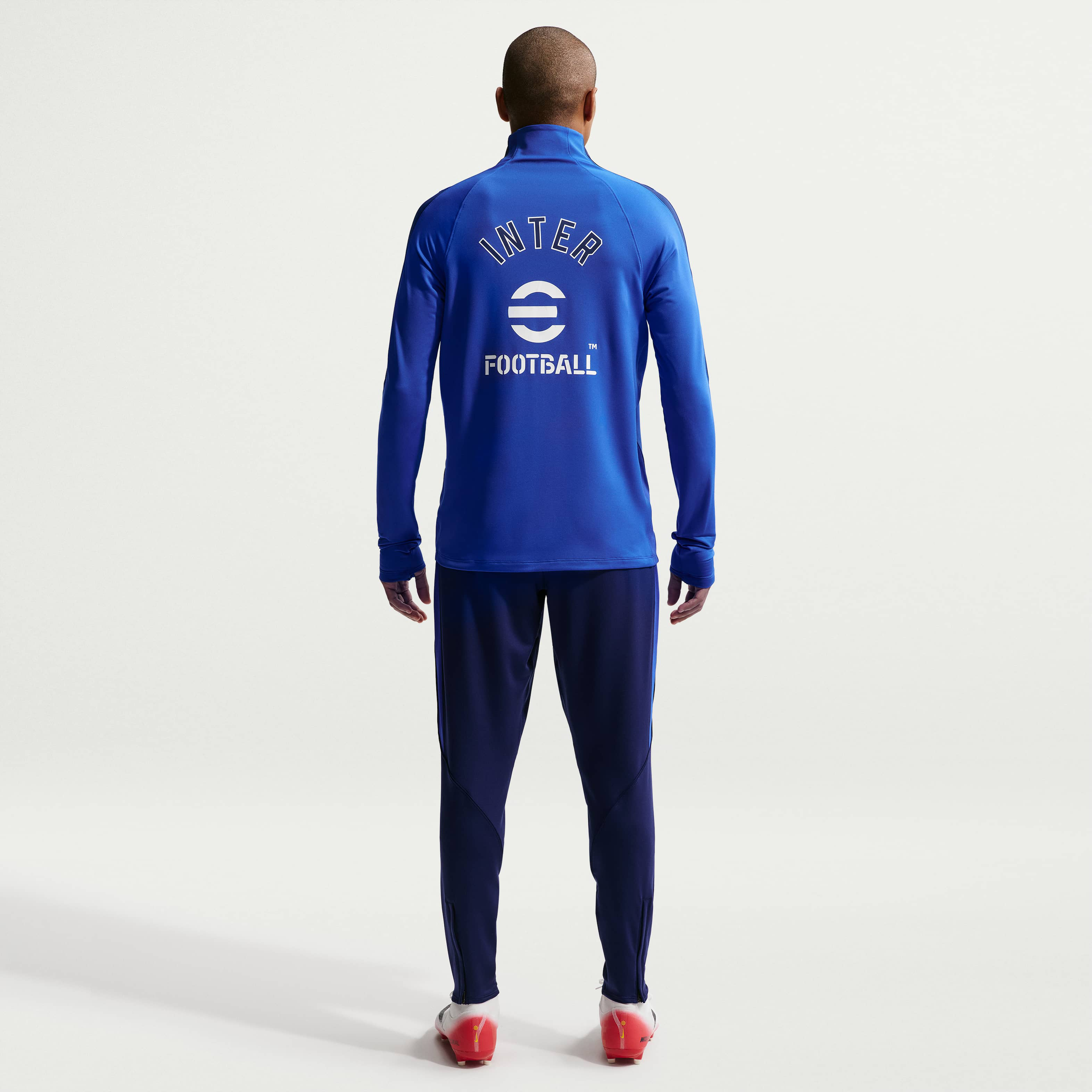 Inter Milan Strike image number 4