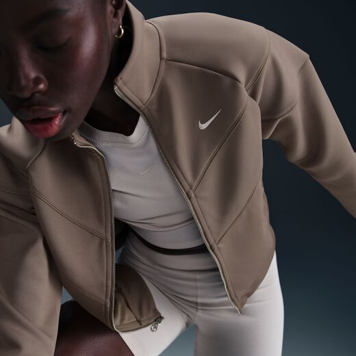 Nike jackets womens outlet