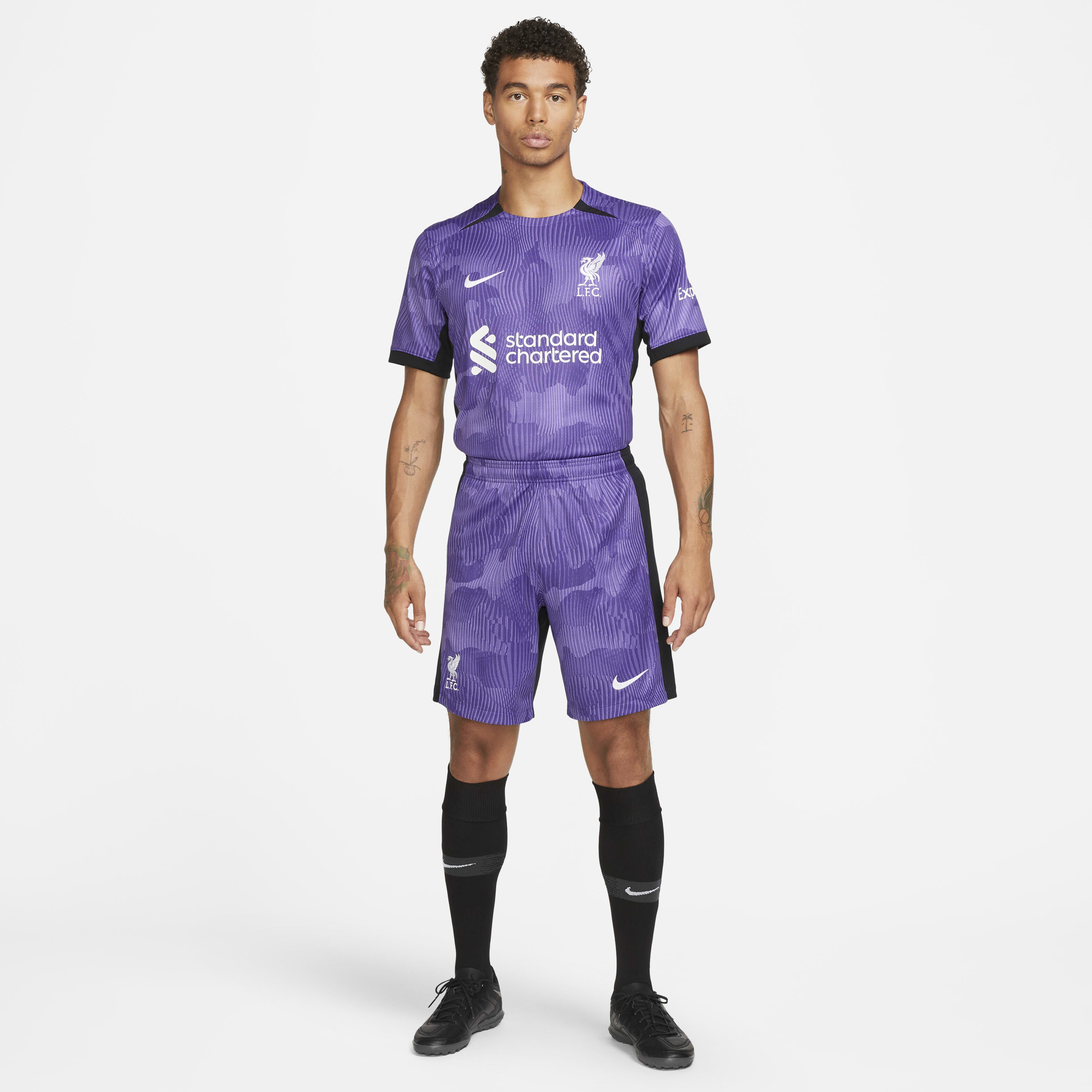 ليفربول F.C. 2023/24 ستديوم ثيرد image number 6