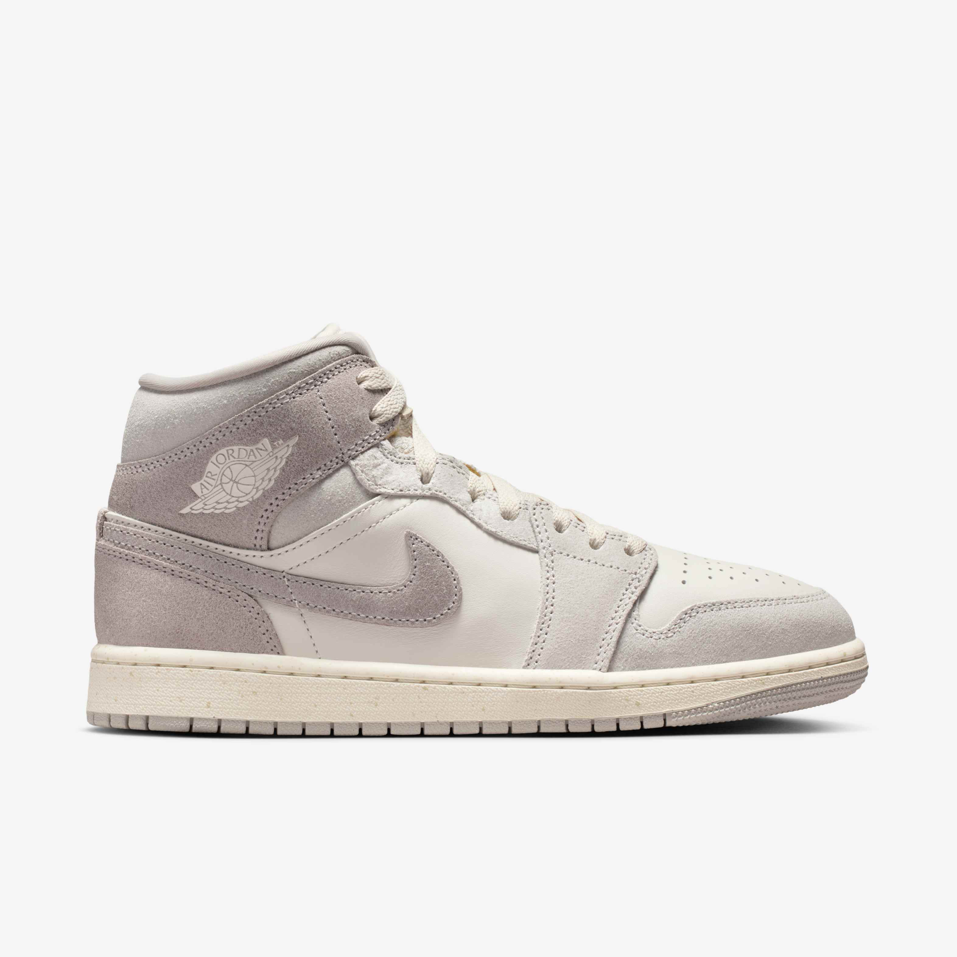 Air Jordan 1 Mid SE image number 2