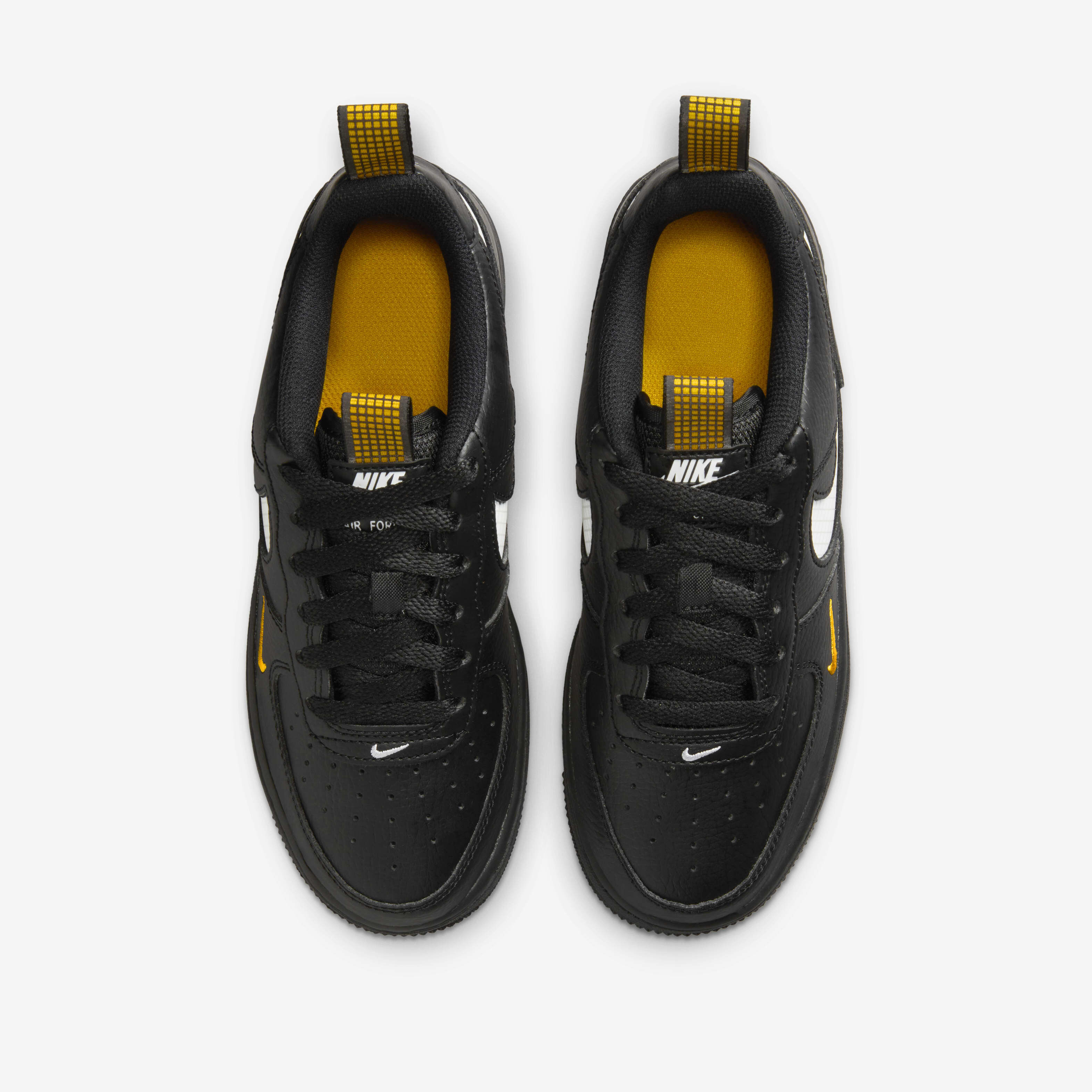 Nike Air Force 1 LV8 image number 3