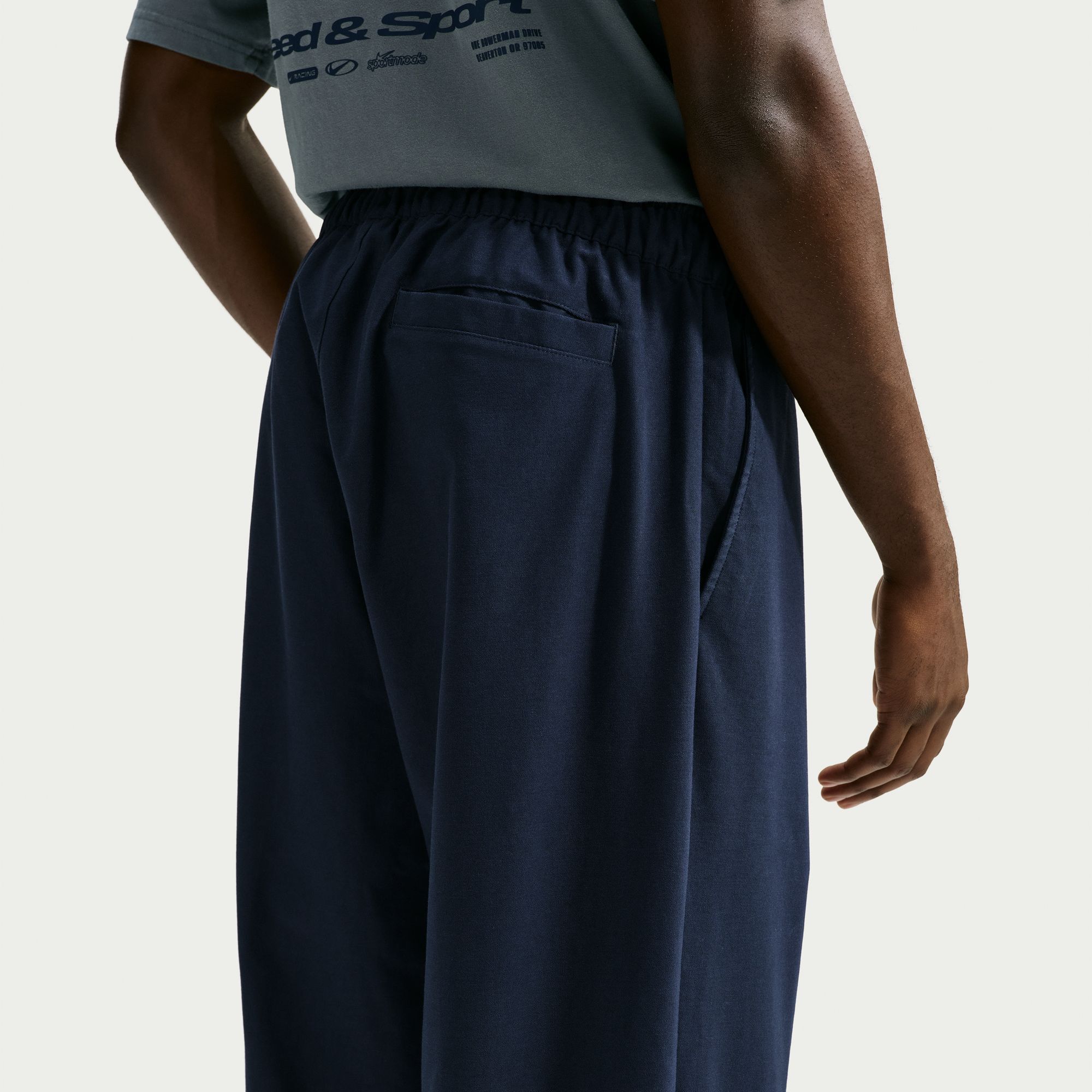 Nike Sportswear Club image number 3