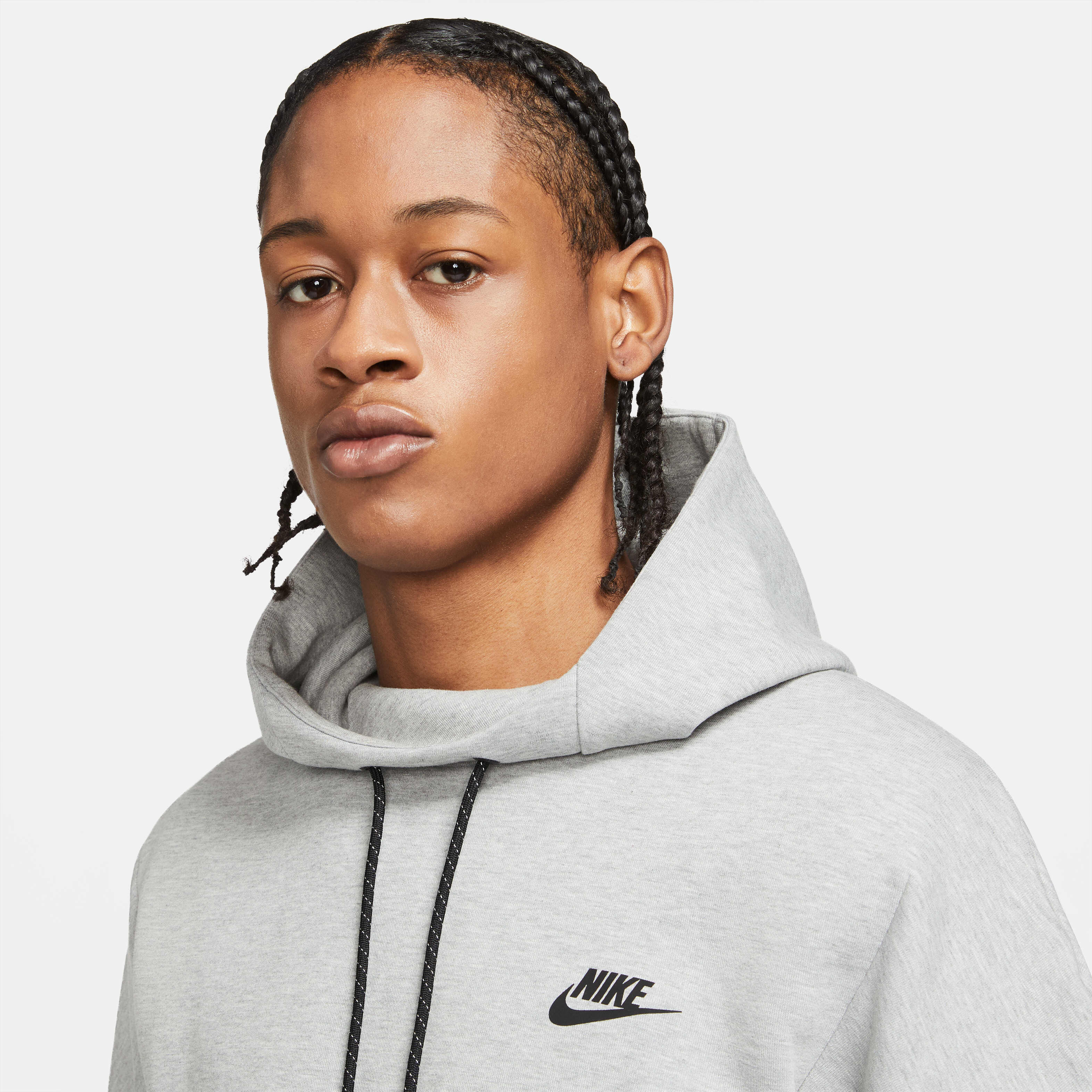 Nike Sportswear Tech Fleece image number 2
