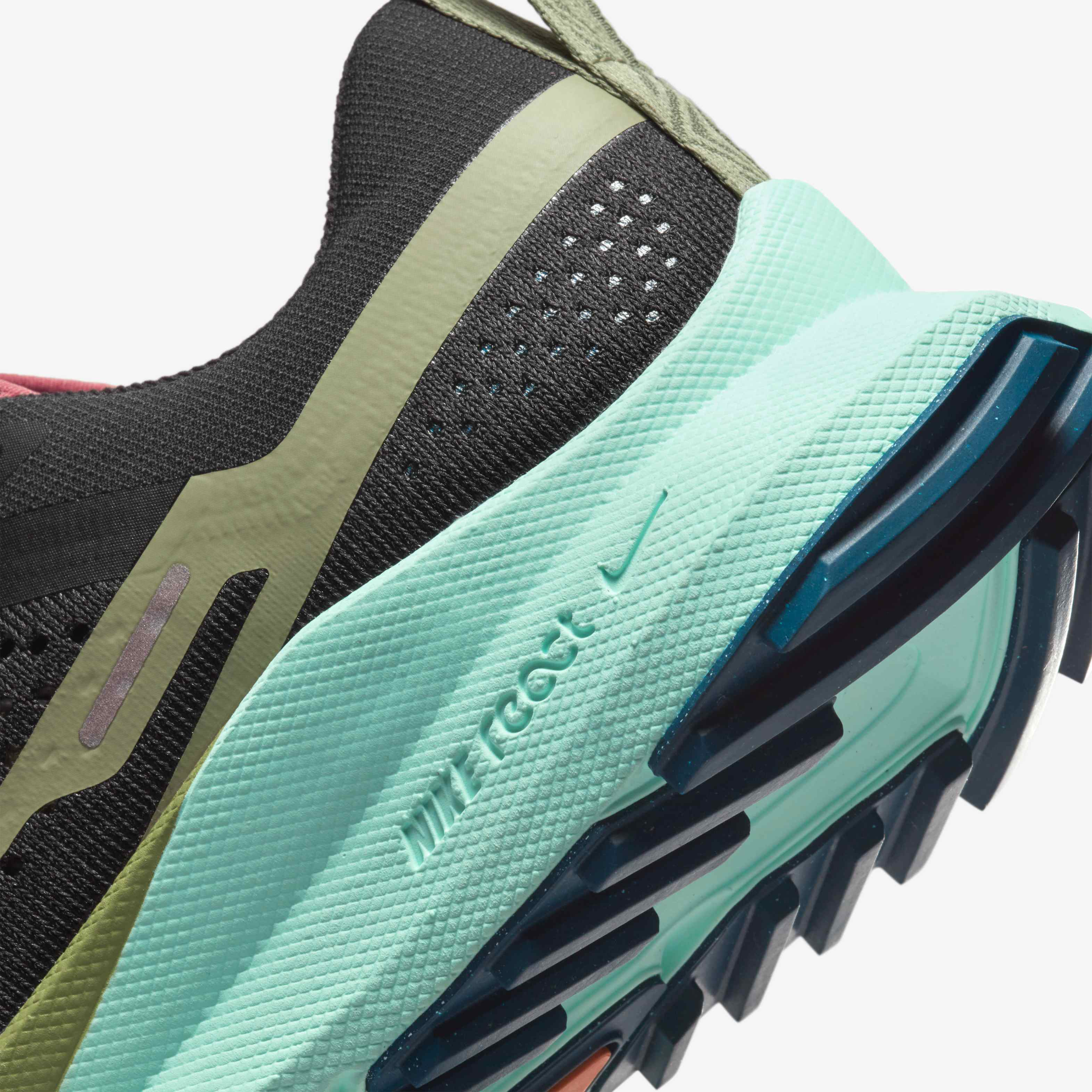 Nike Pegasus Trail 4 image number 7