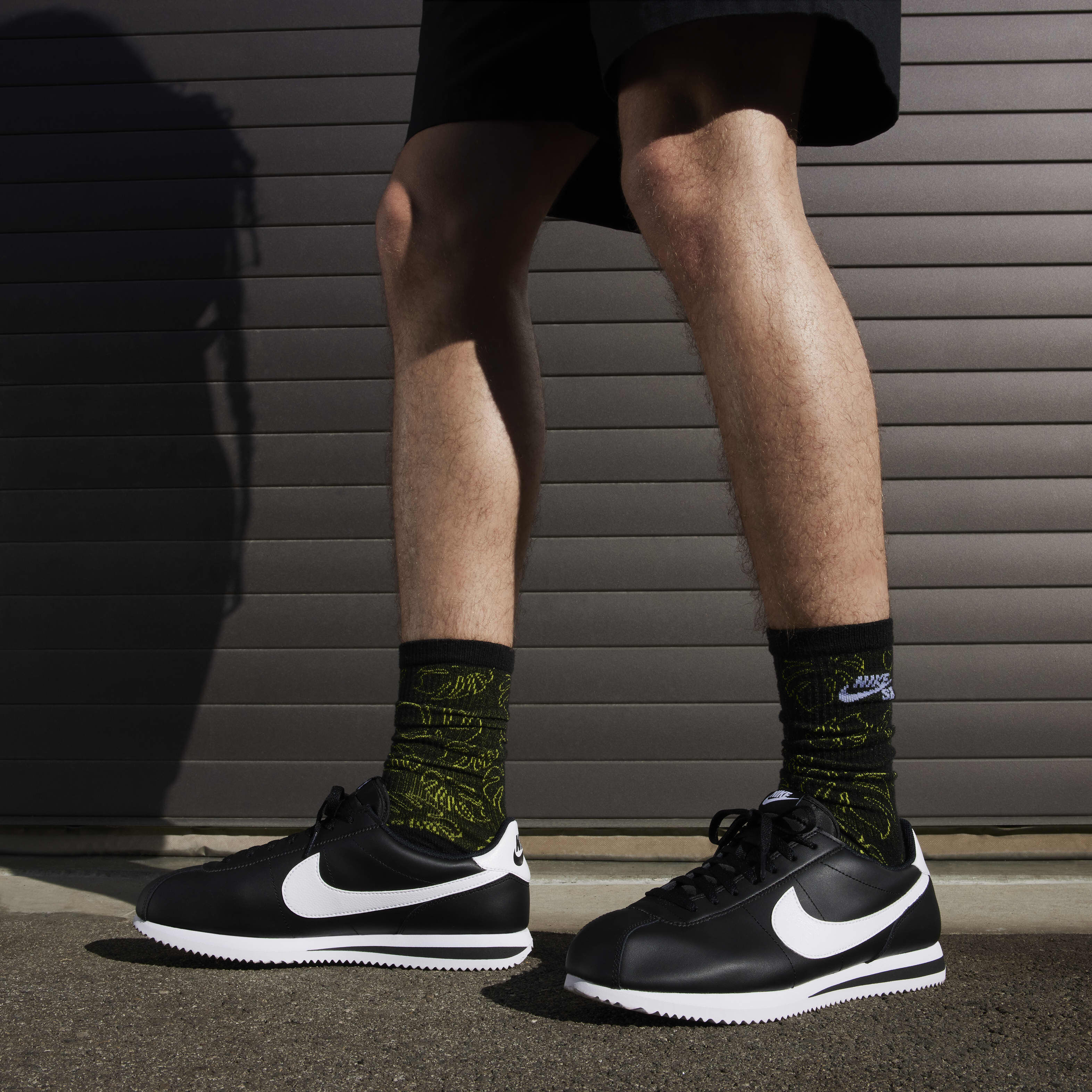 Nike cortez leather black store