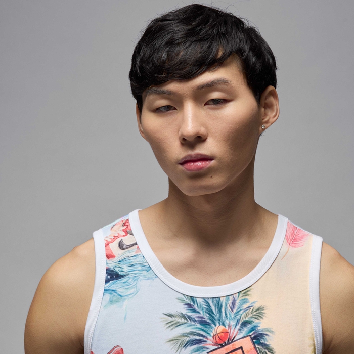 Jordan Flight Essentials image number 2 Jordan Flight Essentials image number 2