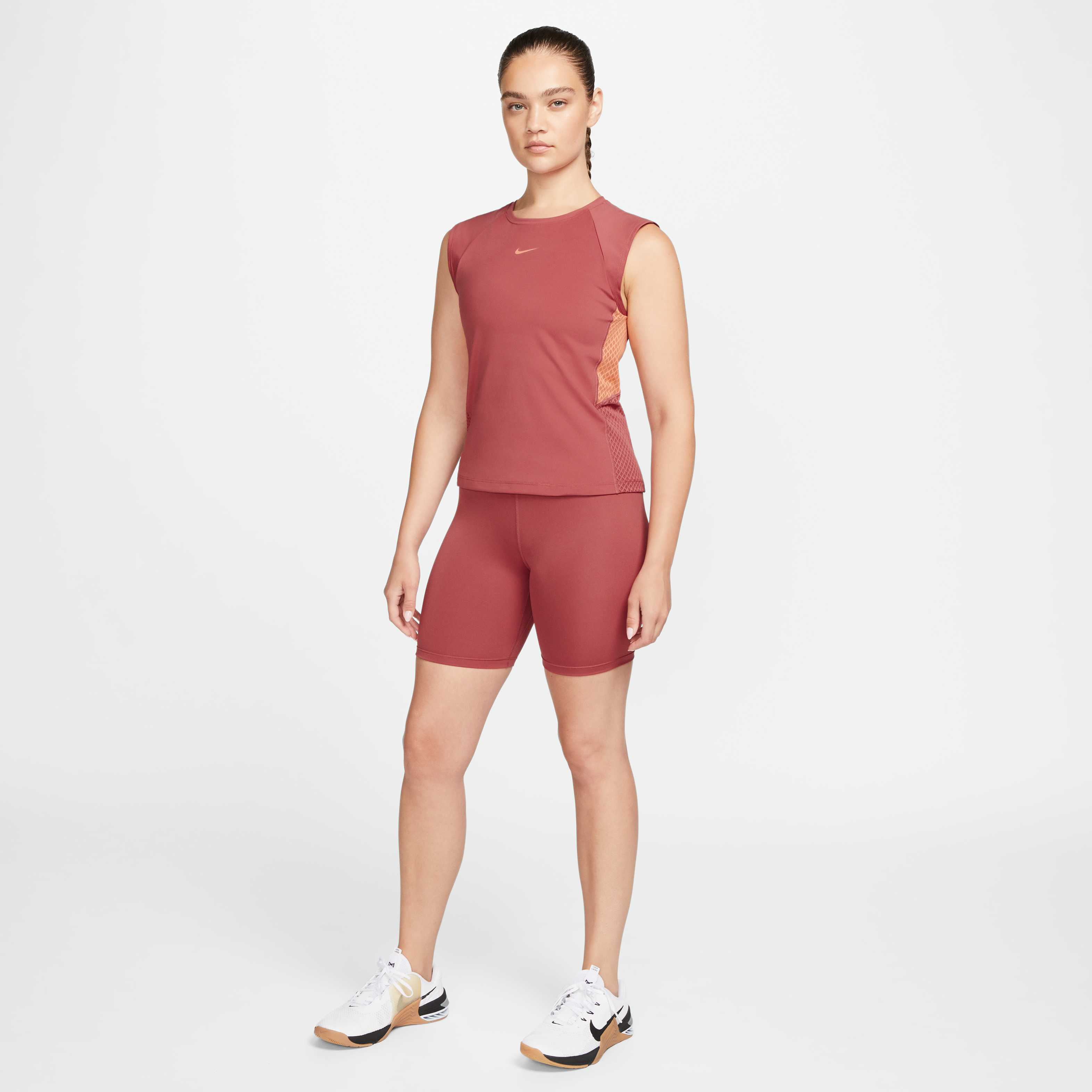 نايكي برو دراي-فت image number 4