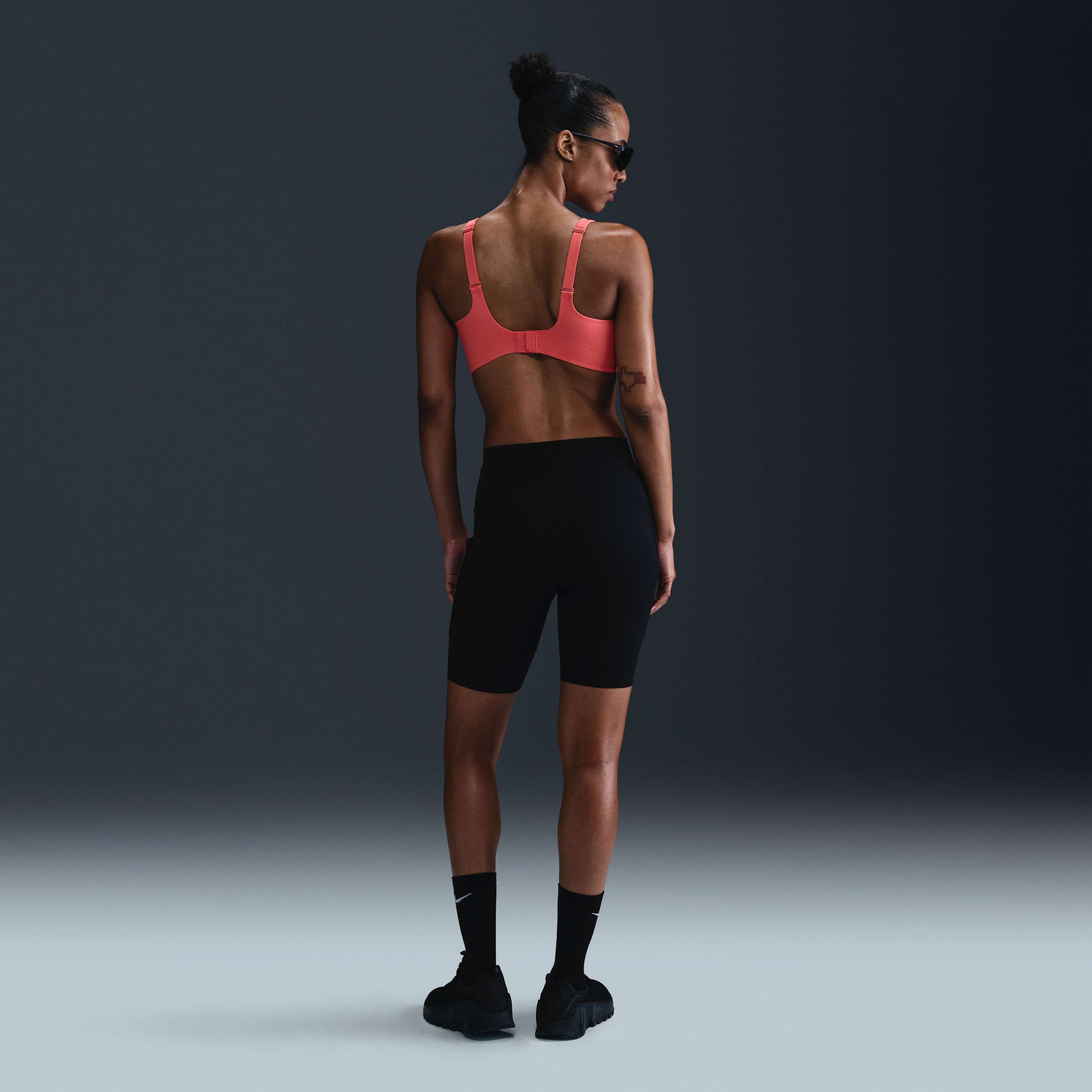 نايكي اليت بدعم مرتفع image number 4