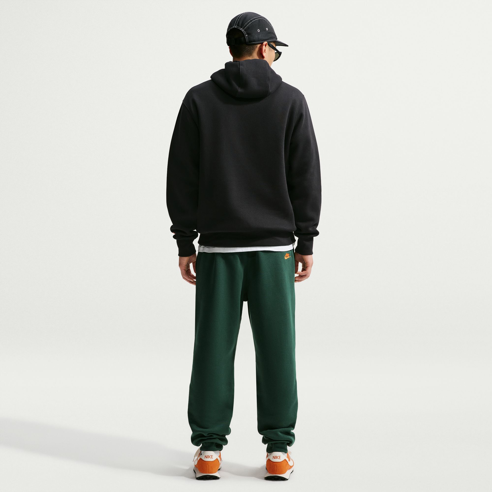 Nike Sportswear Club image number 1