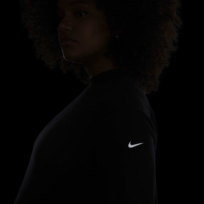 Nike (M) One image number 8 Nike (M) One image number 8