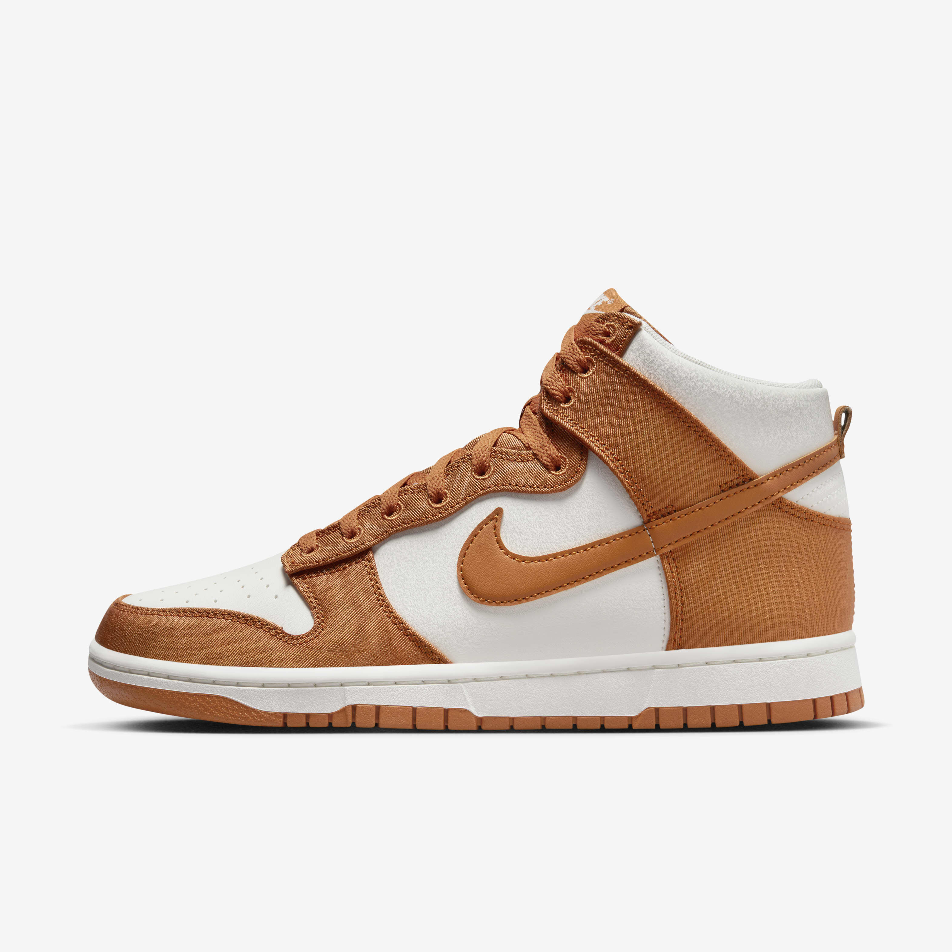 Nike Dunk High Retro SE image number 0