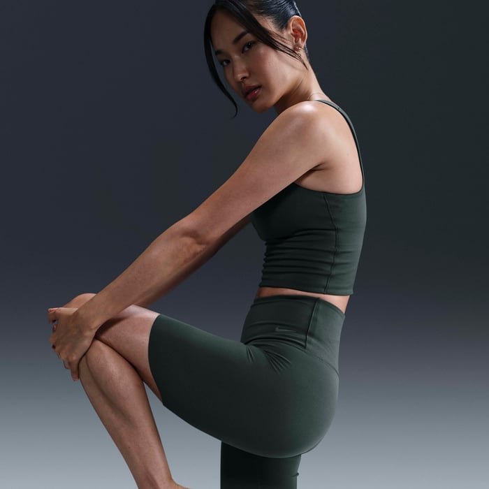 نايكي زينفي image number 4 نايكي زينفي image number 4