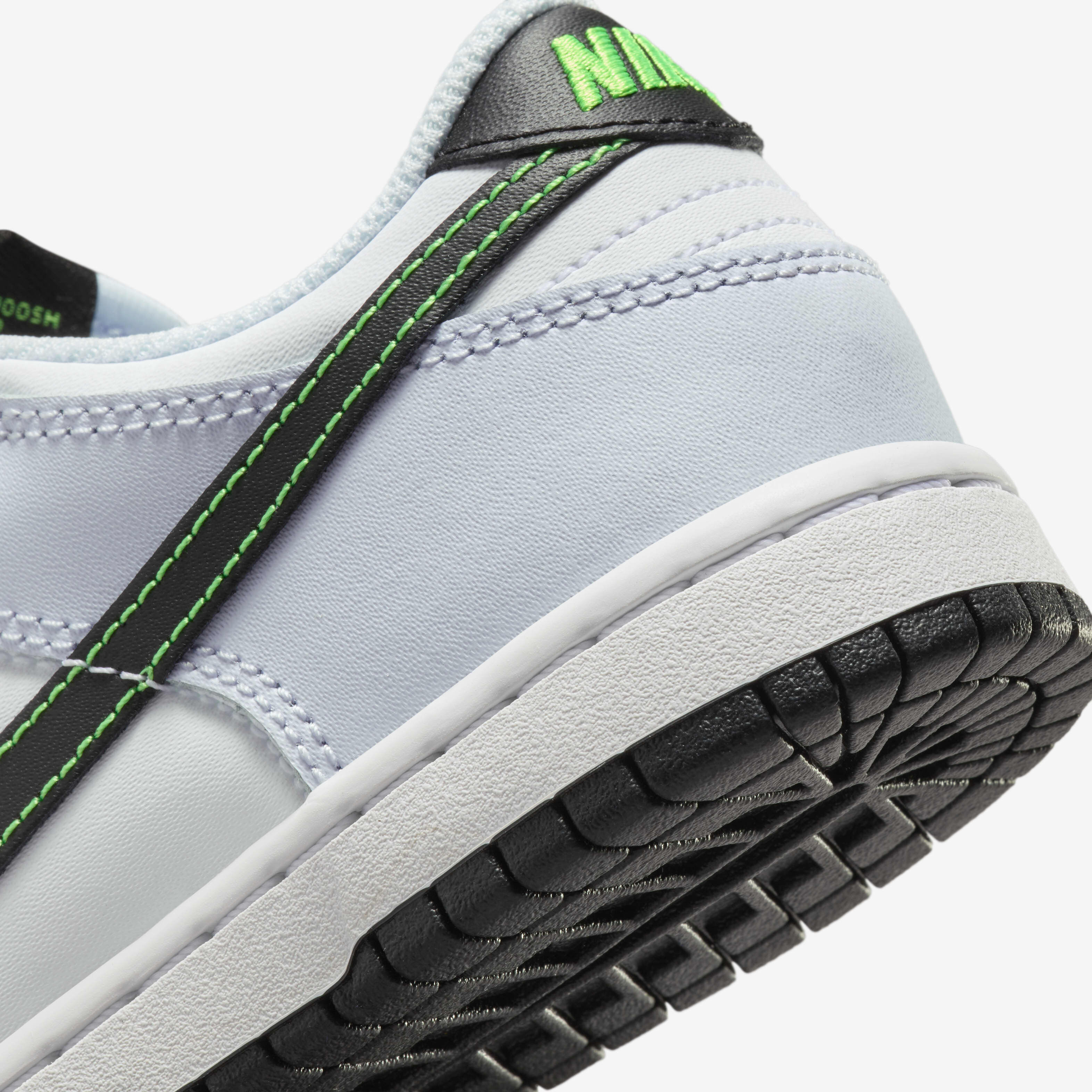 Nike Dunk Low image number 7