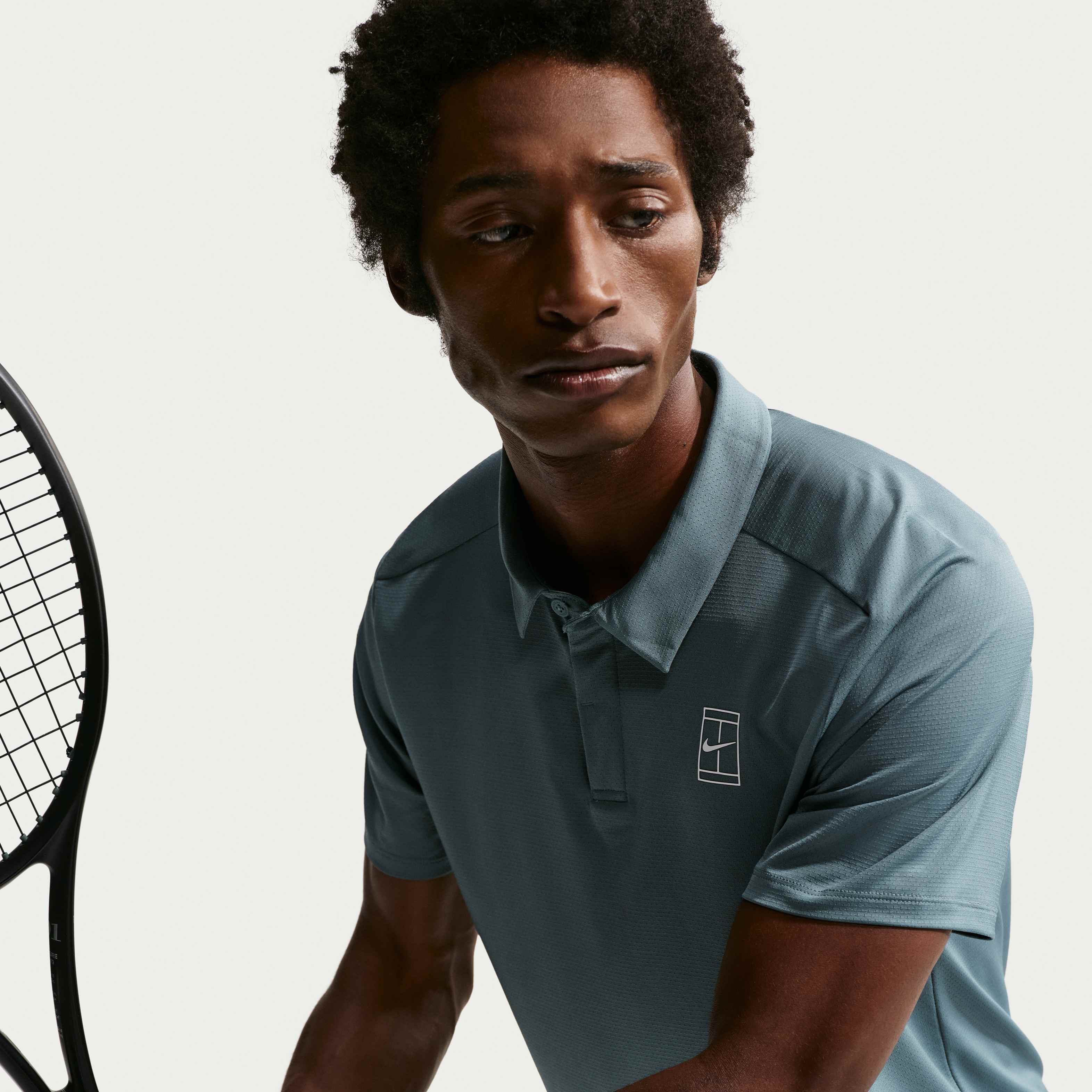 NikeCourt Advantage image number 2