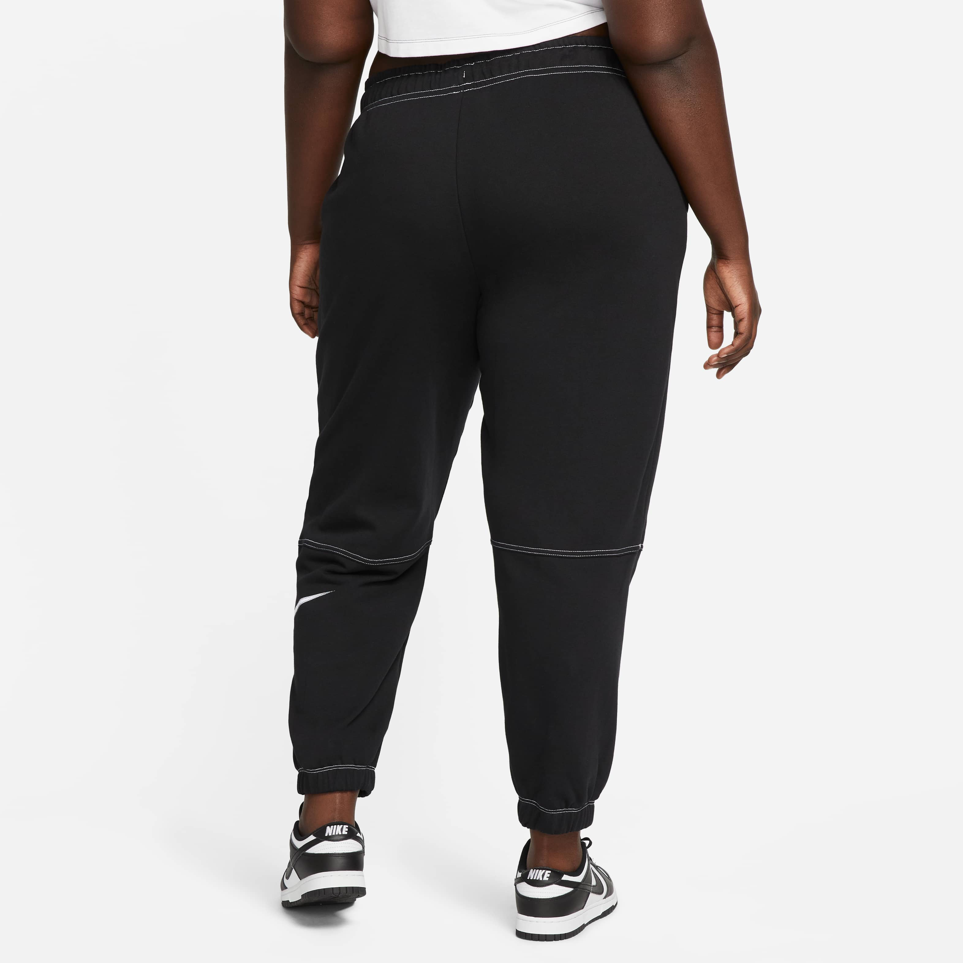 Nike Sportswear Swoosh image number 1