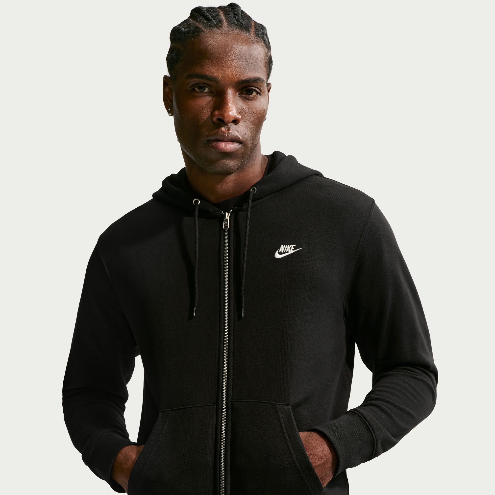 Nike Sportswear Club image number 2