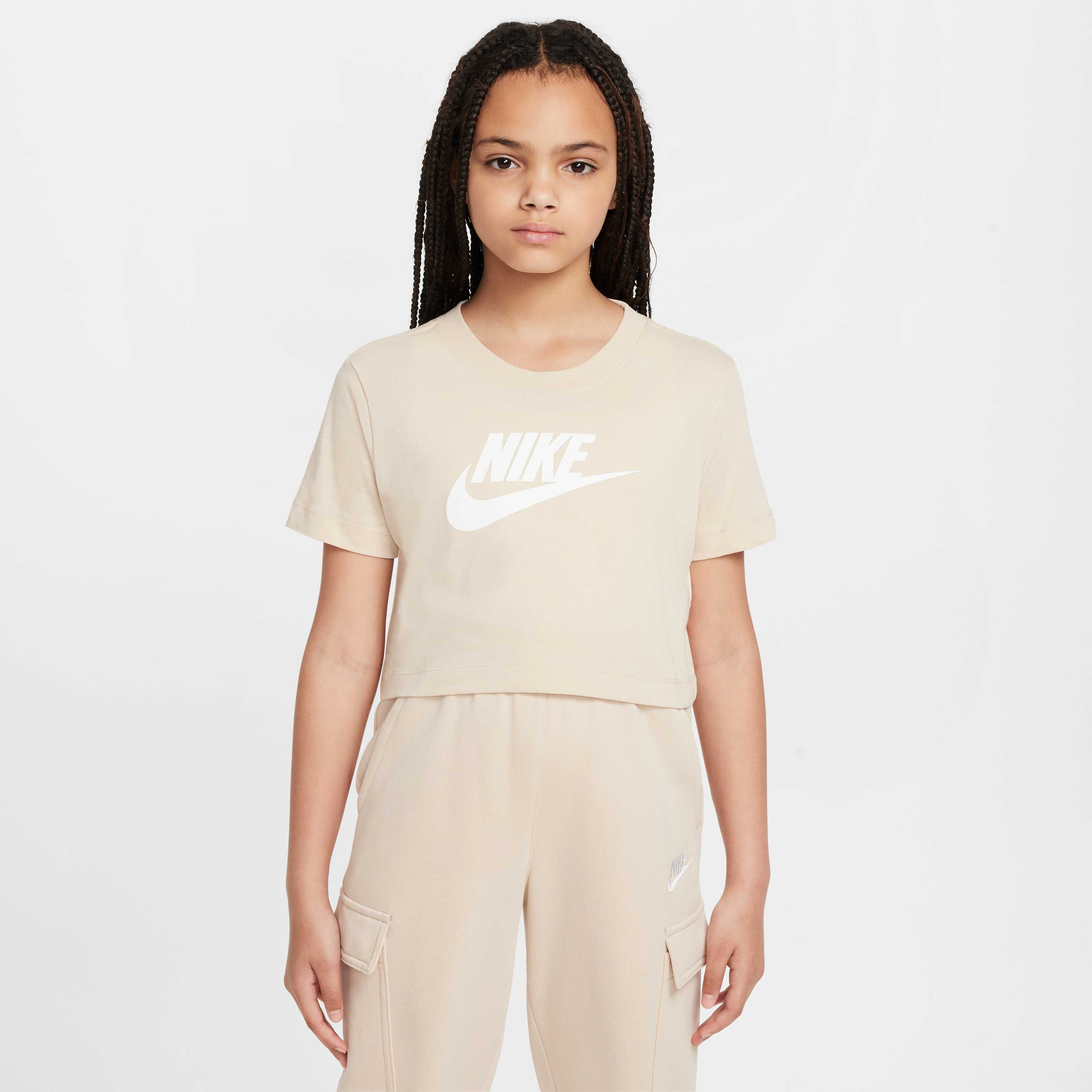 Nike Sportswear image number 0