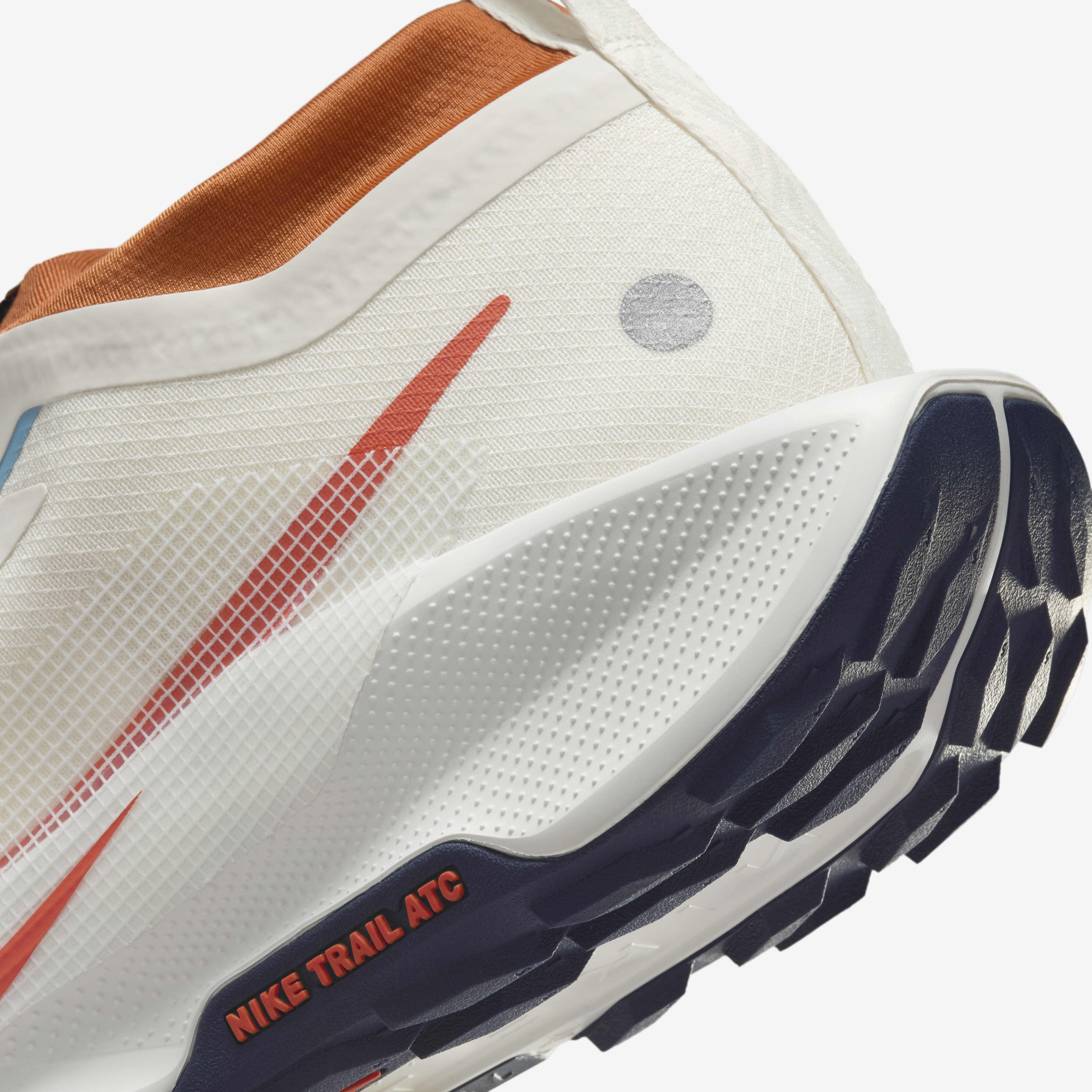 نايكي بيجاسوس تريل 5 جور-تكس image number 7