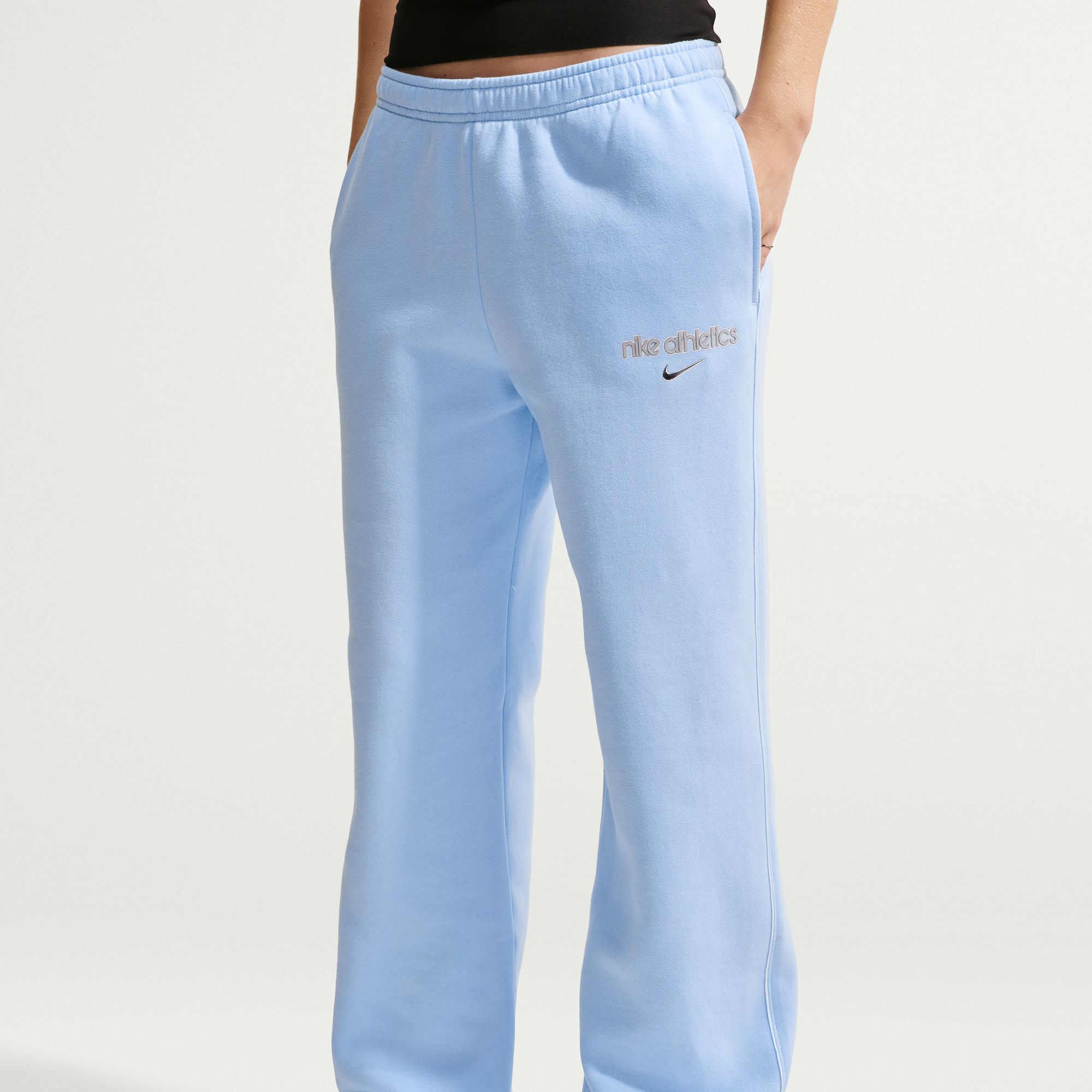 Nike Studio Fleece Medium Weight image number 2
