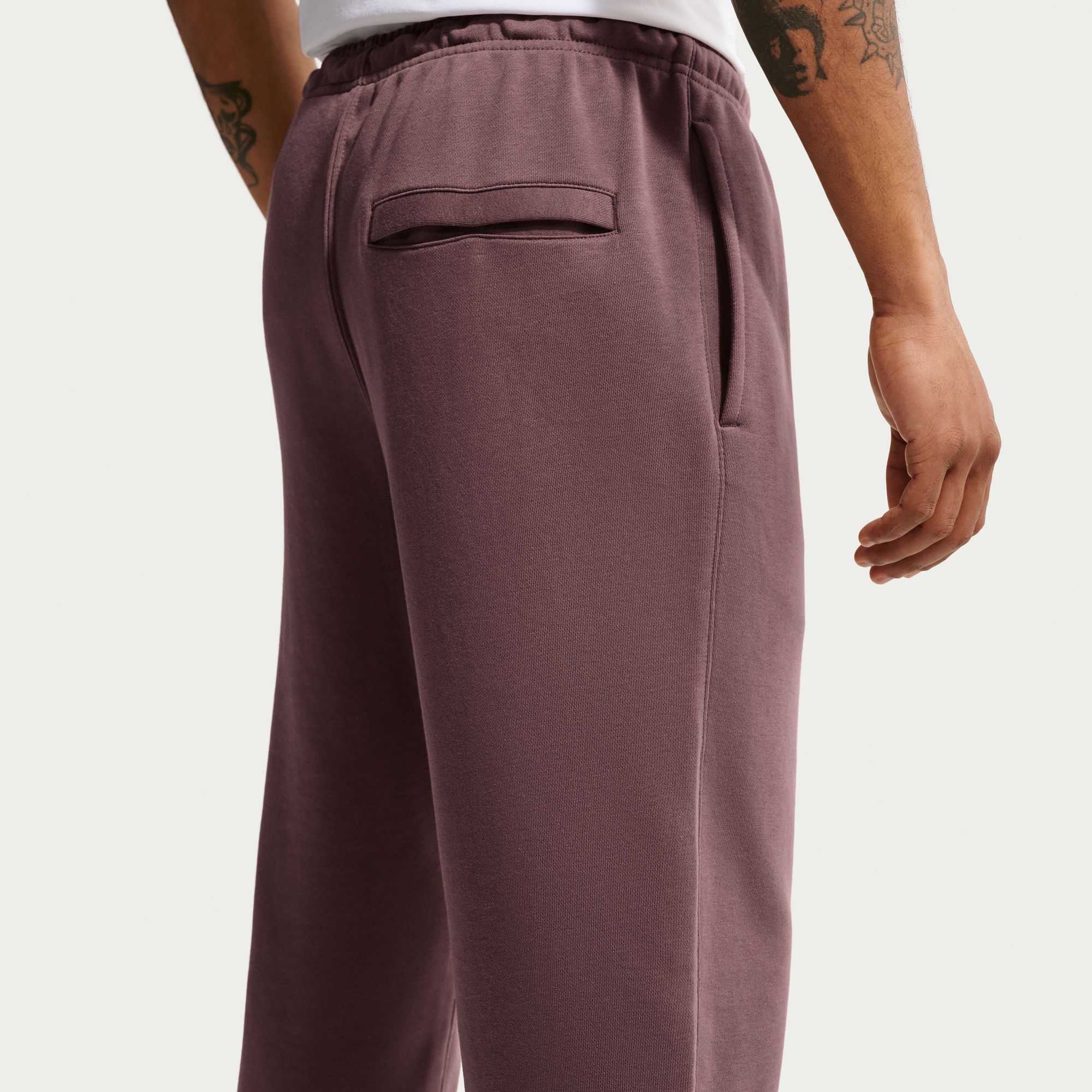 Nike Club image number 3