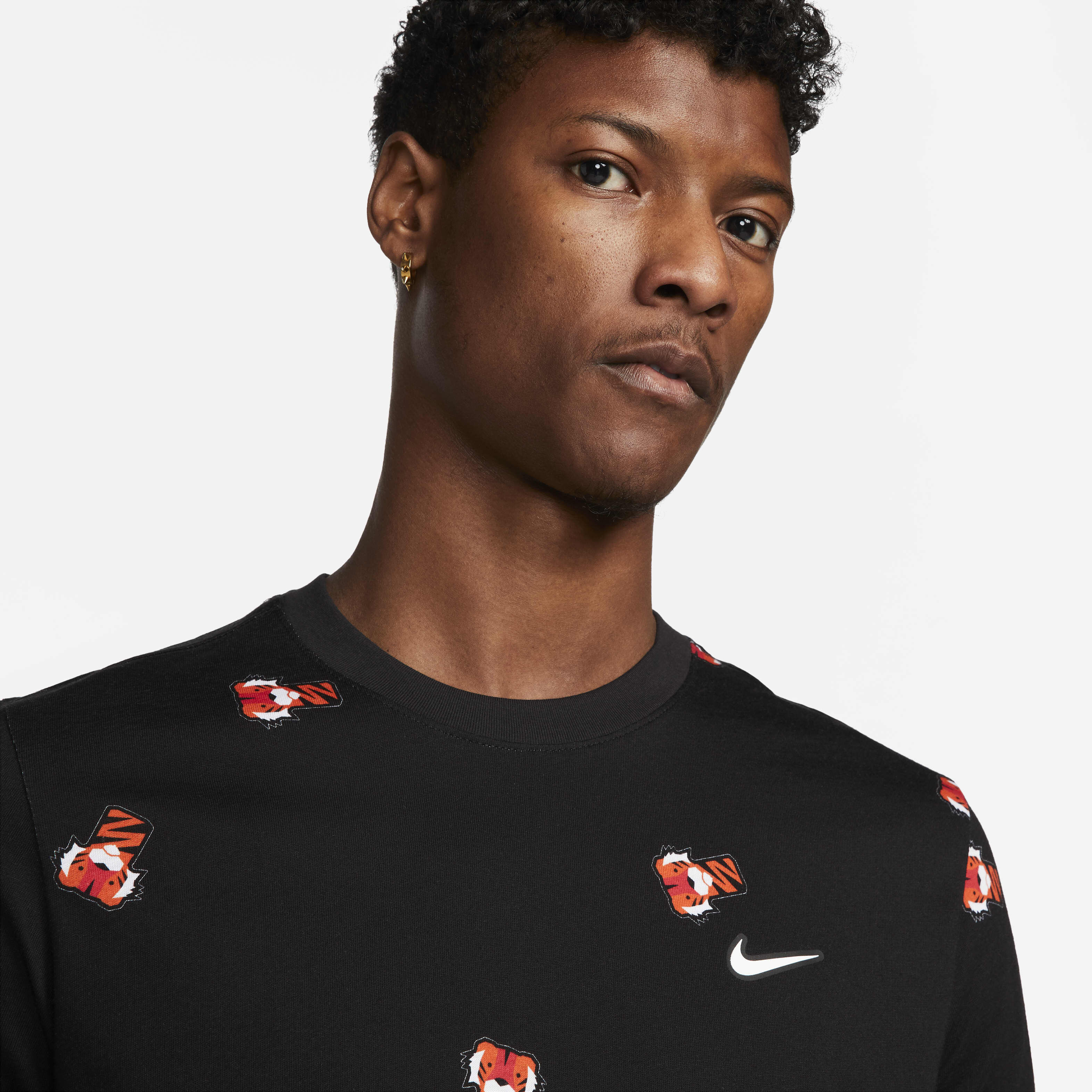 Buy Tiger Woods Frank Golf T Shirt Nike UAE Official