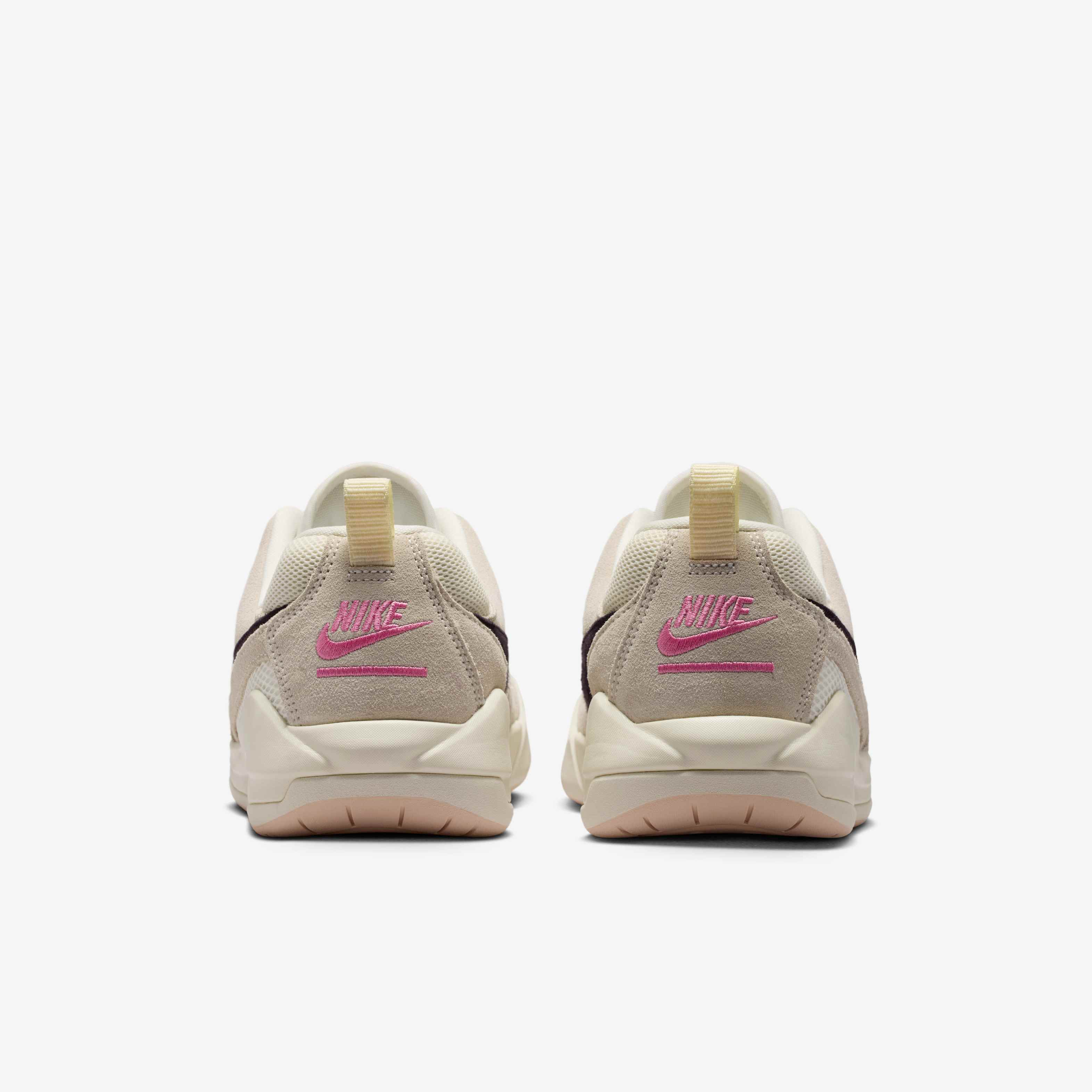 Jordan CMFT Era image number 5