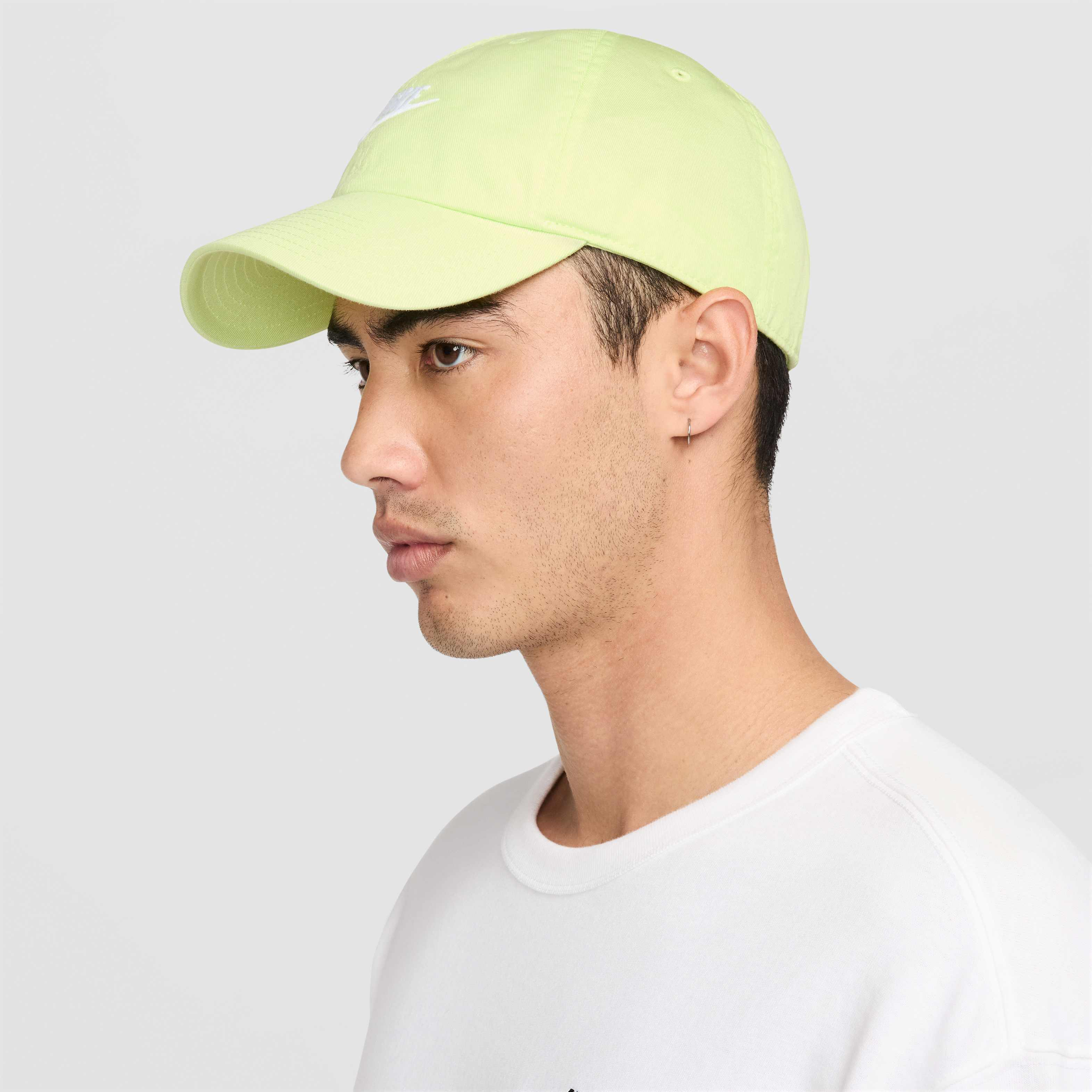 Nike Club image number 3