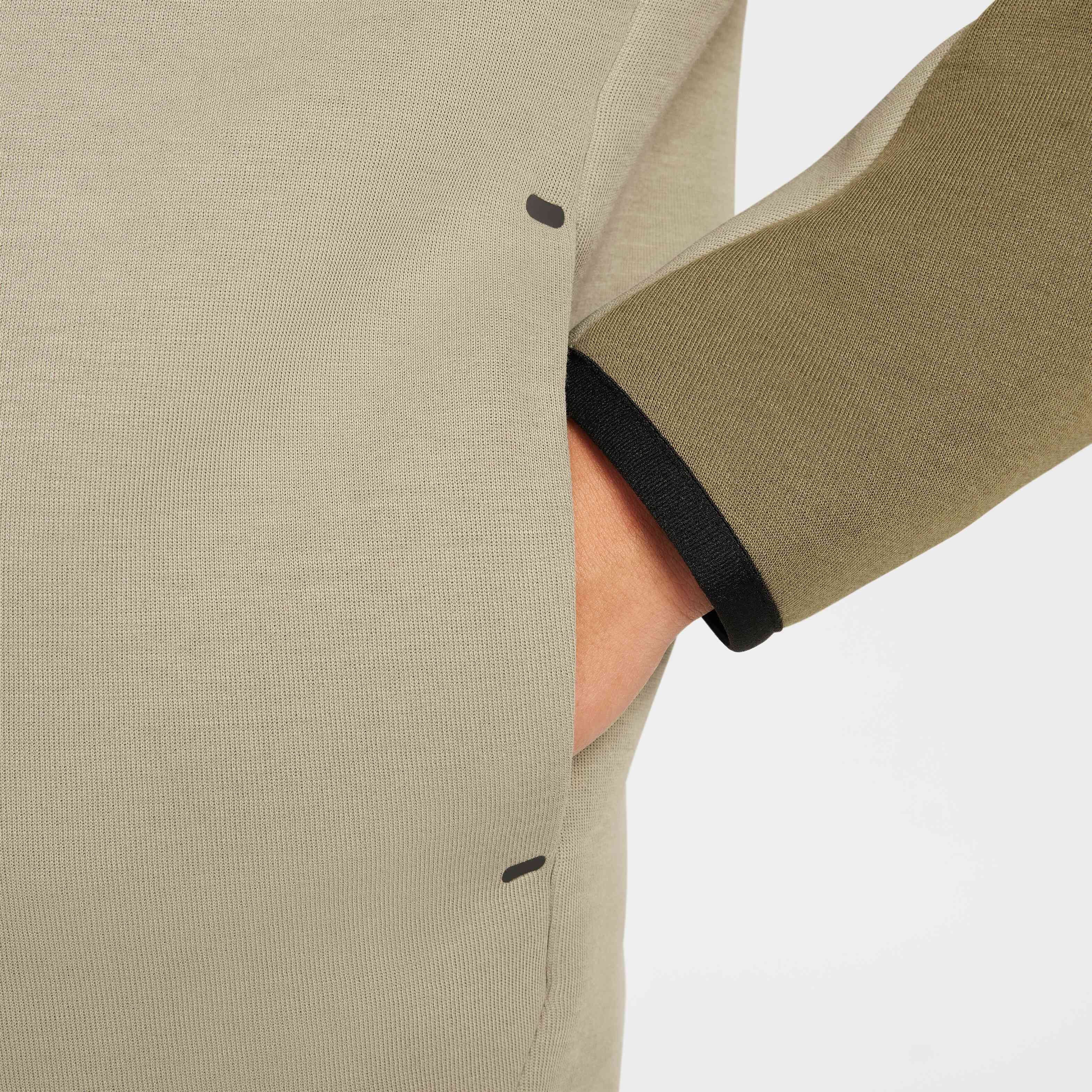 Nike Sportswear Tech Fleece image number 5