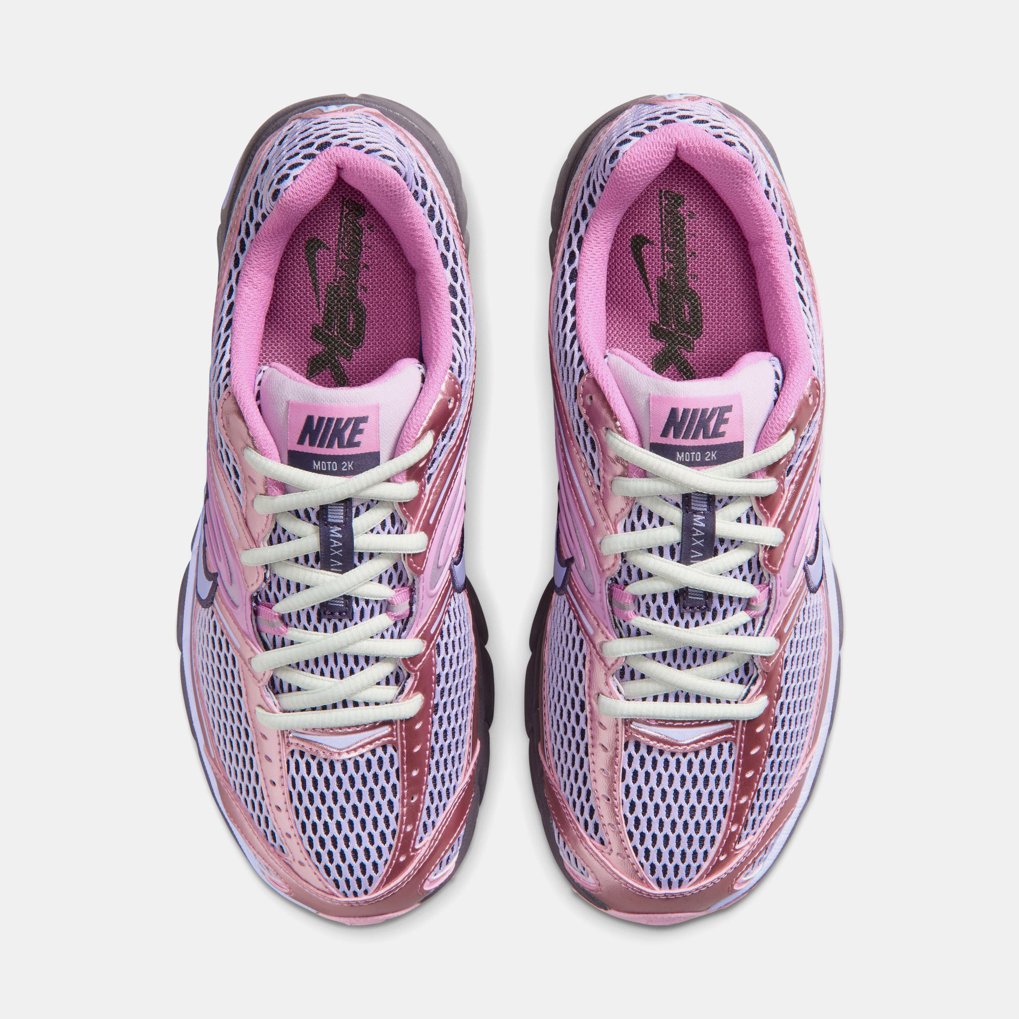 Nike Air Max Moto 2K image number 3