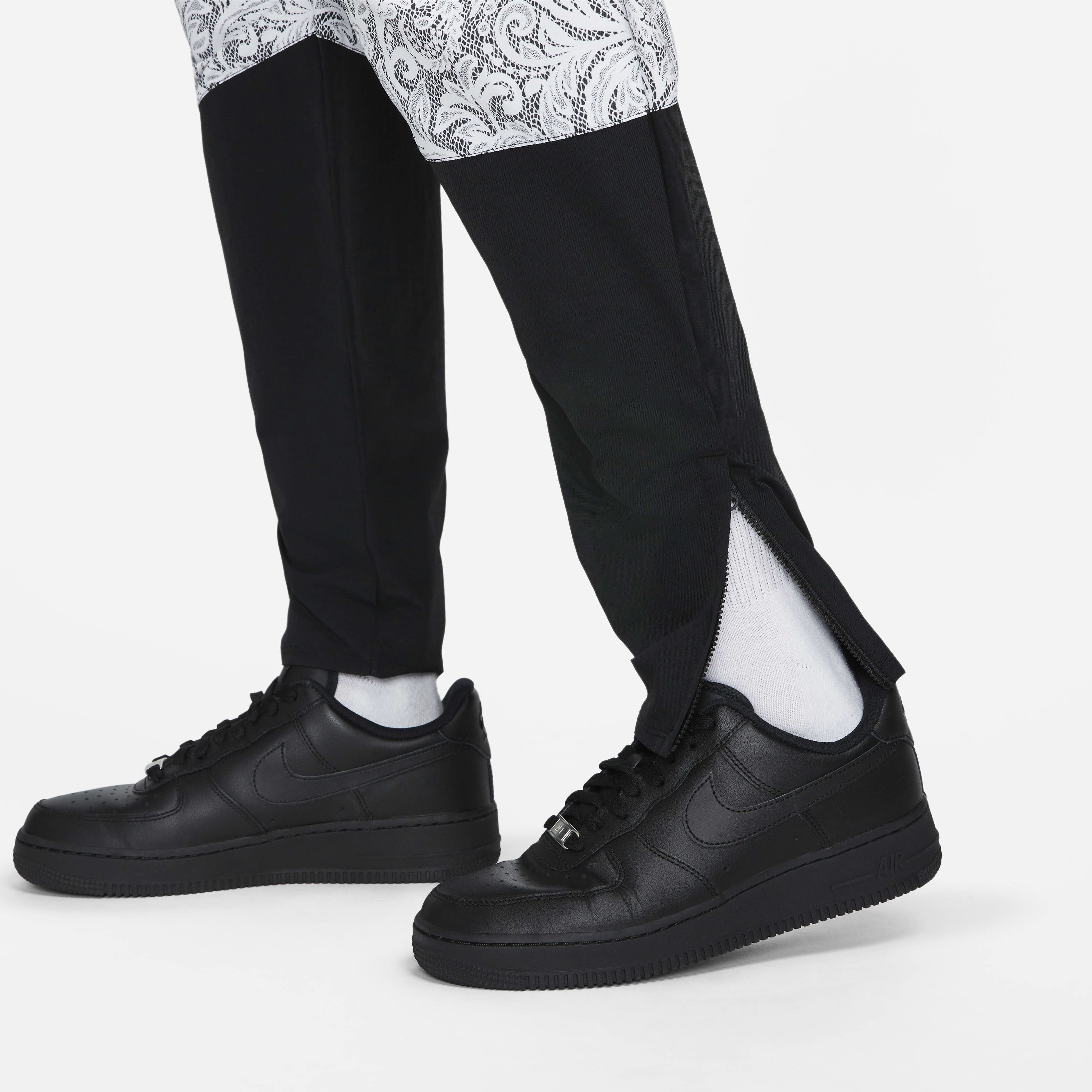 Serena Williams Design Crew image number 3