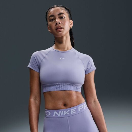 Nike Pro Nike Pro