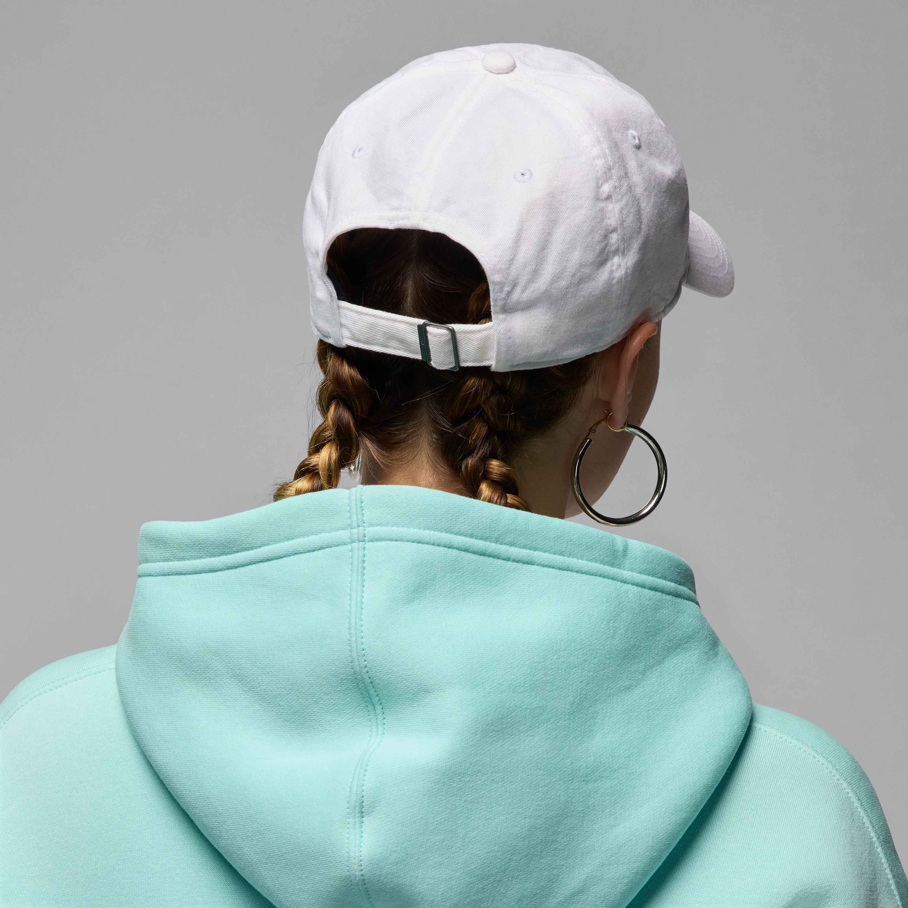 Jordan Club image number 1