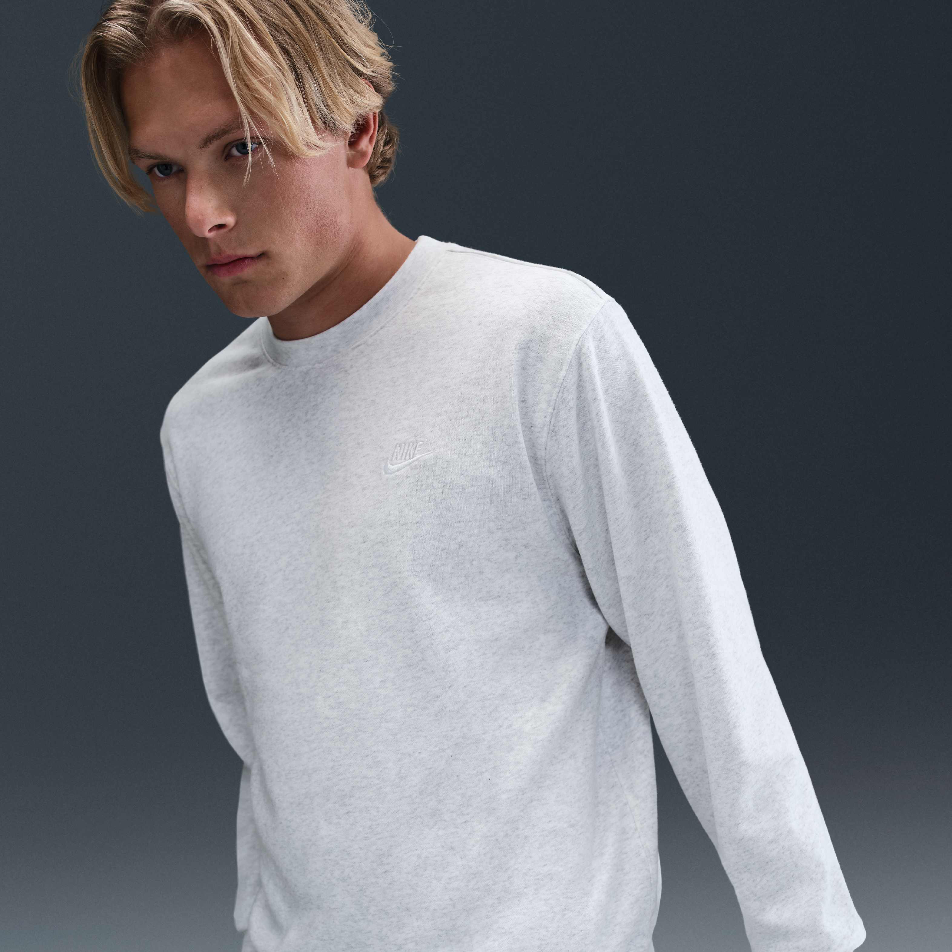 Nike Club image number 0