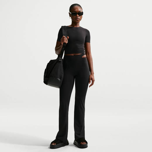 نايكي زينفي