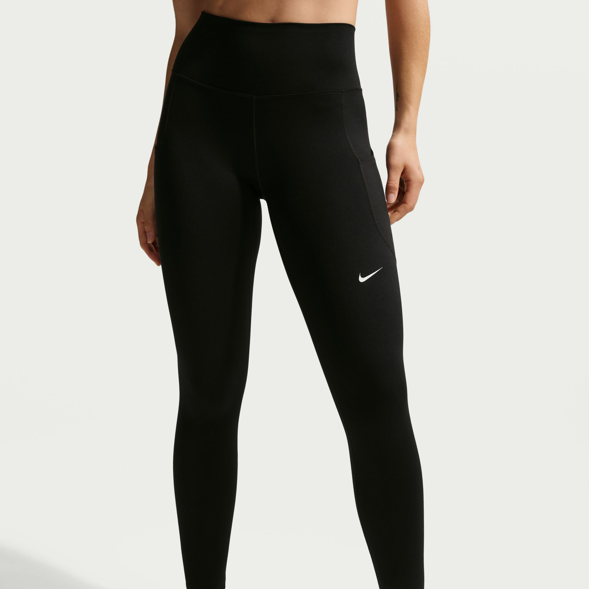 Nike One image number 2