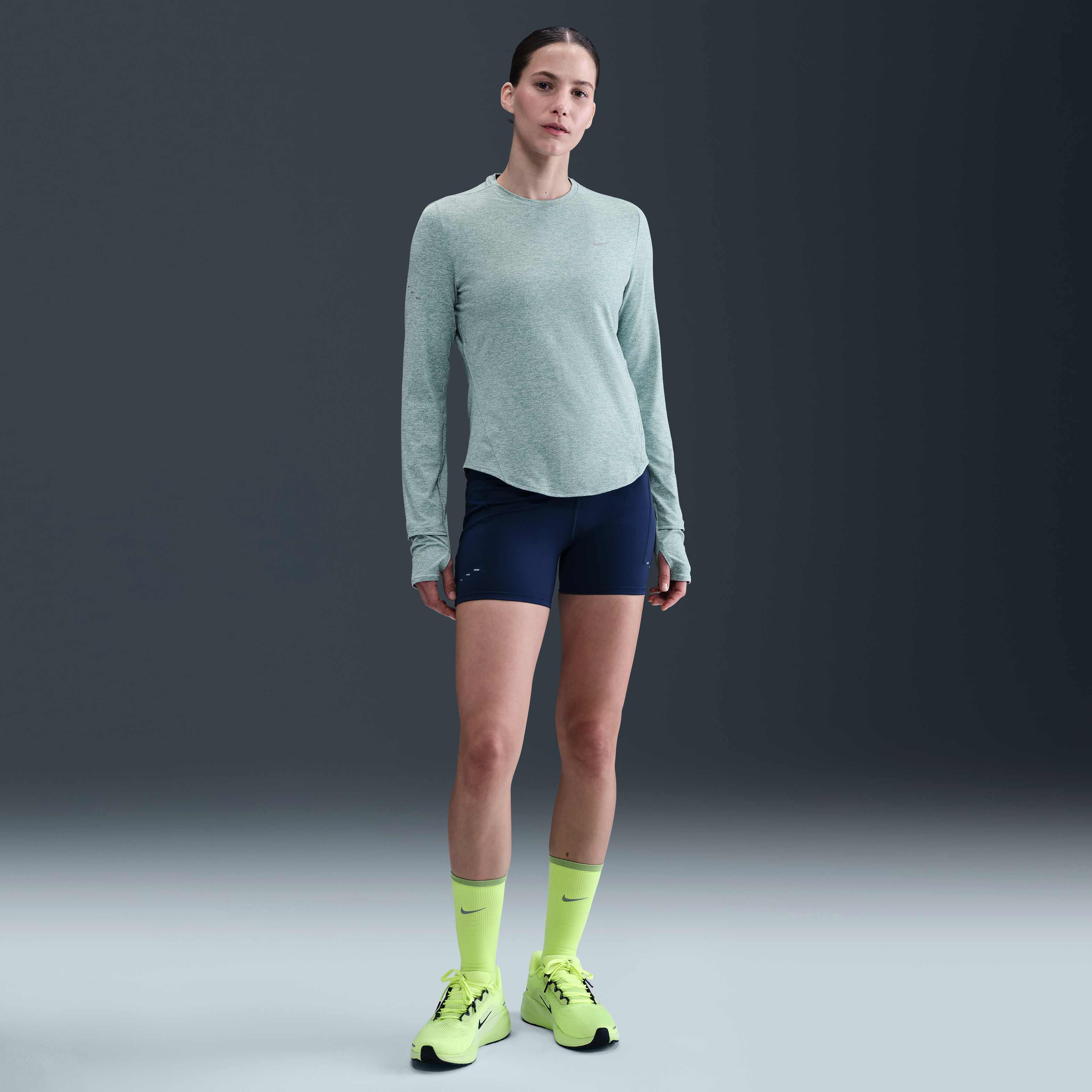 Nike Swift image number 3