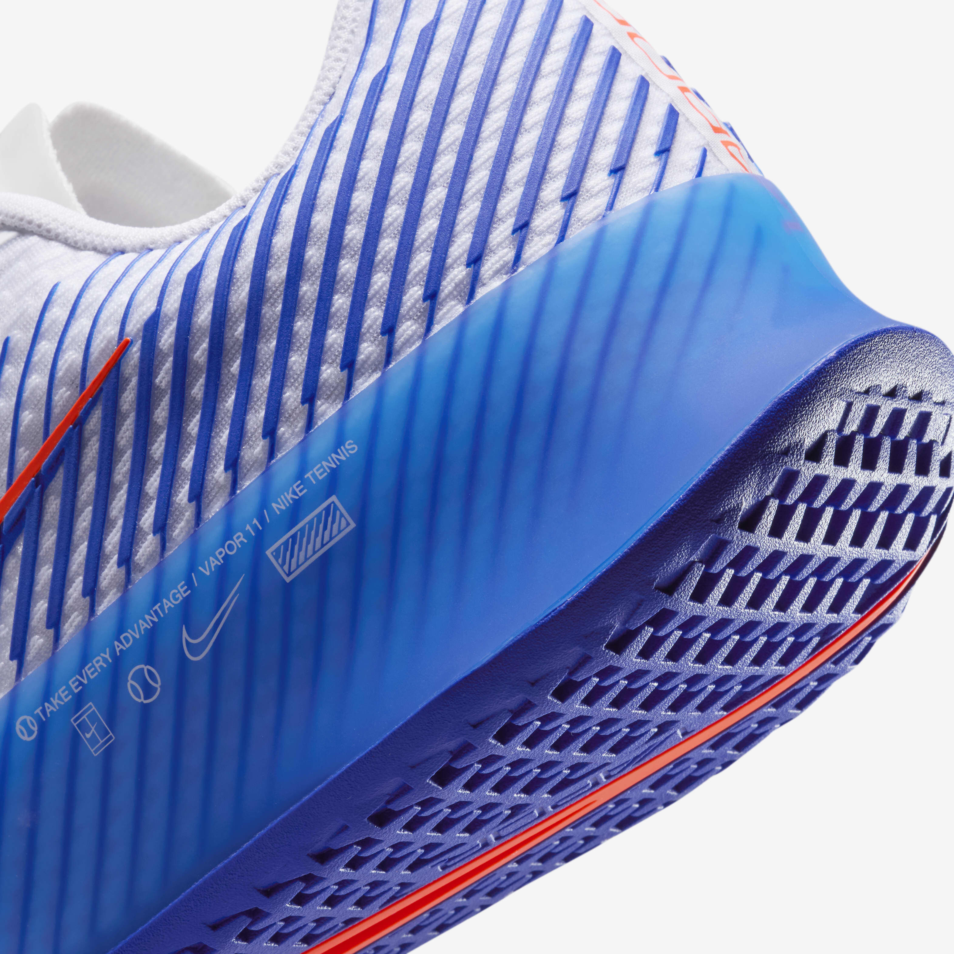 Blue nike tennis shoes hotsell