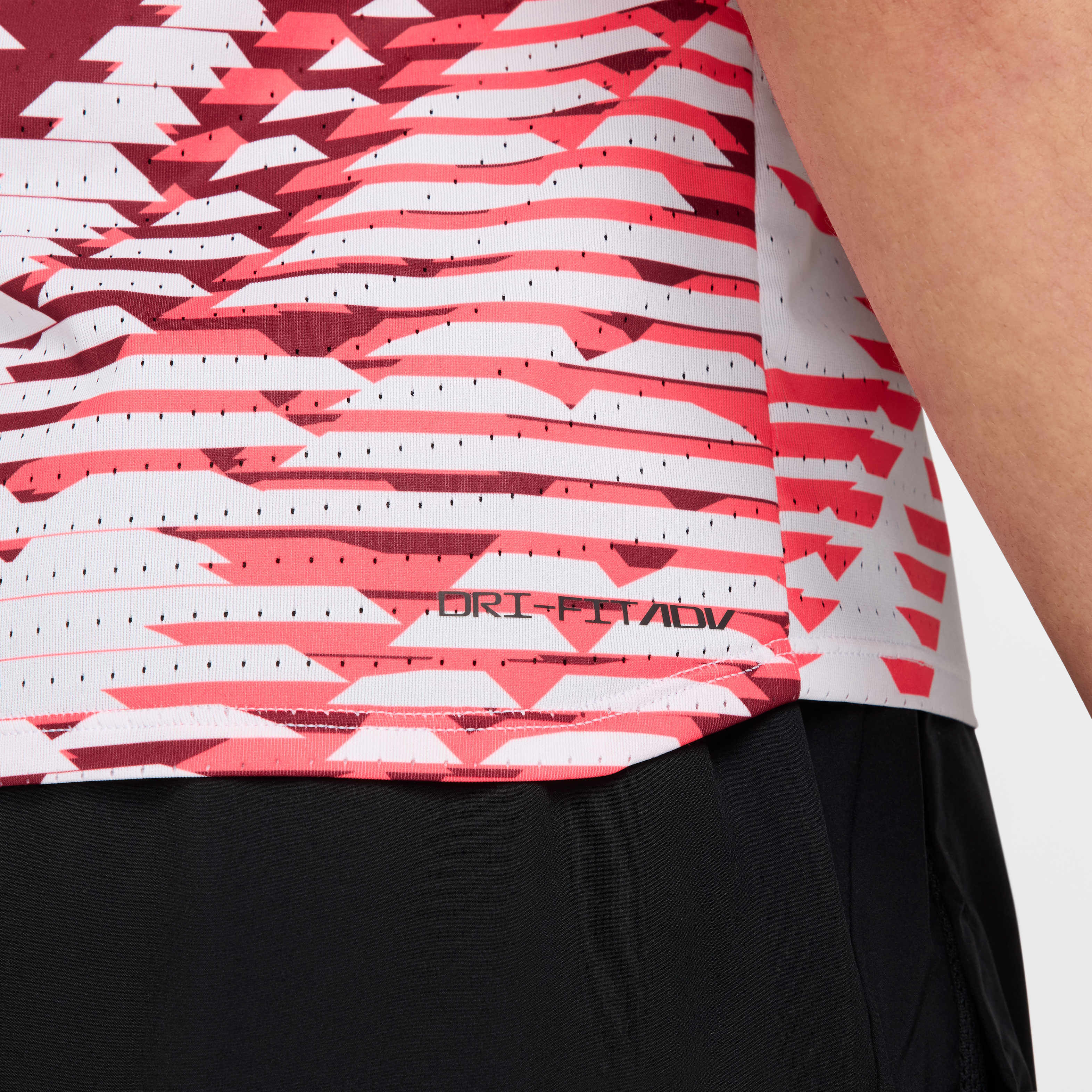 Nike AeroSwift BTC image number 5