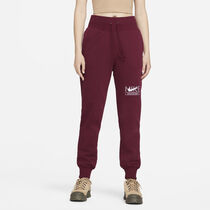 Nike Sportswear Swoosh