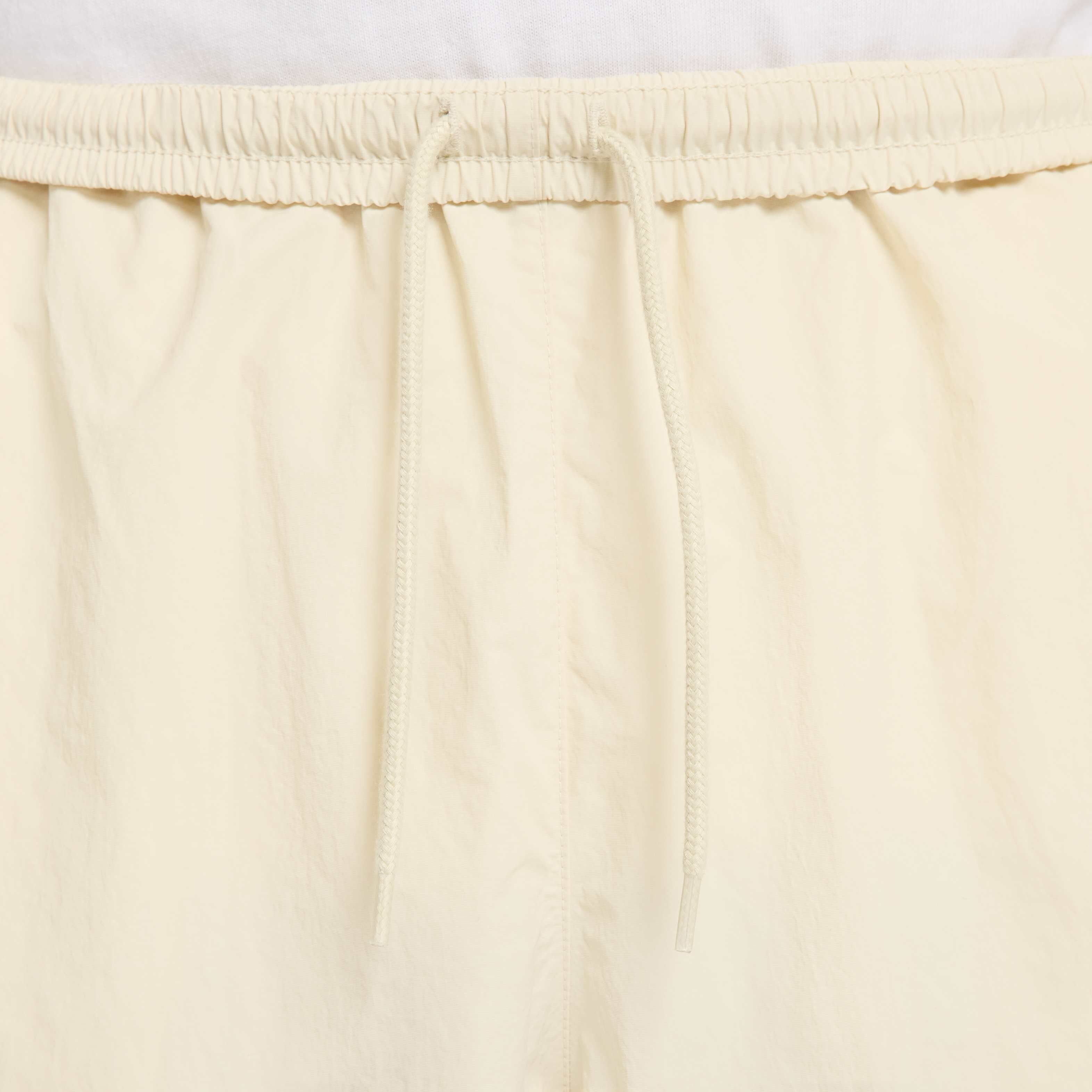 نايكي كلوب image number 2