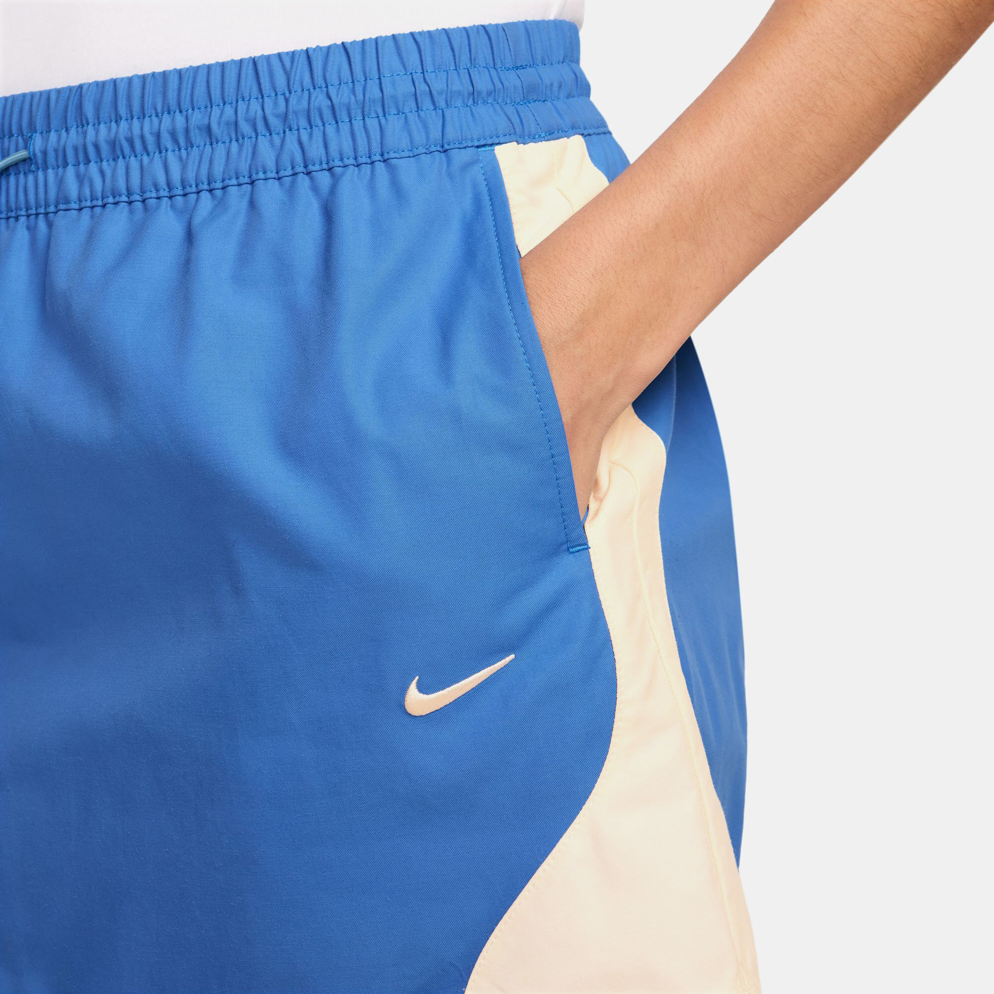 Nike Sportswear image number 3