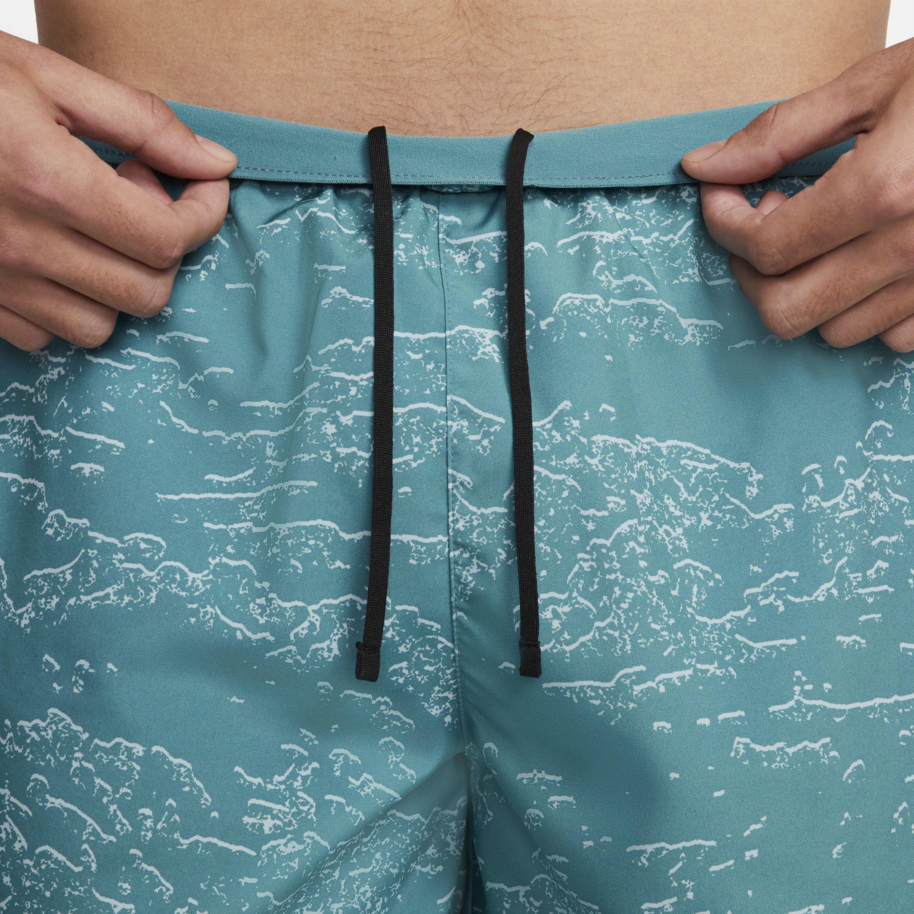 نايكي دراي-فت رن ديفجن تشالنجر image number 4